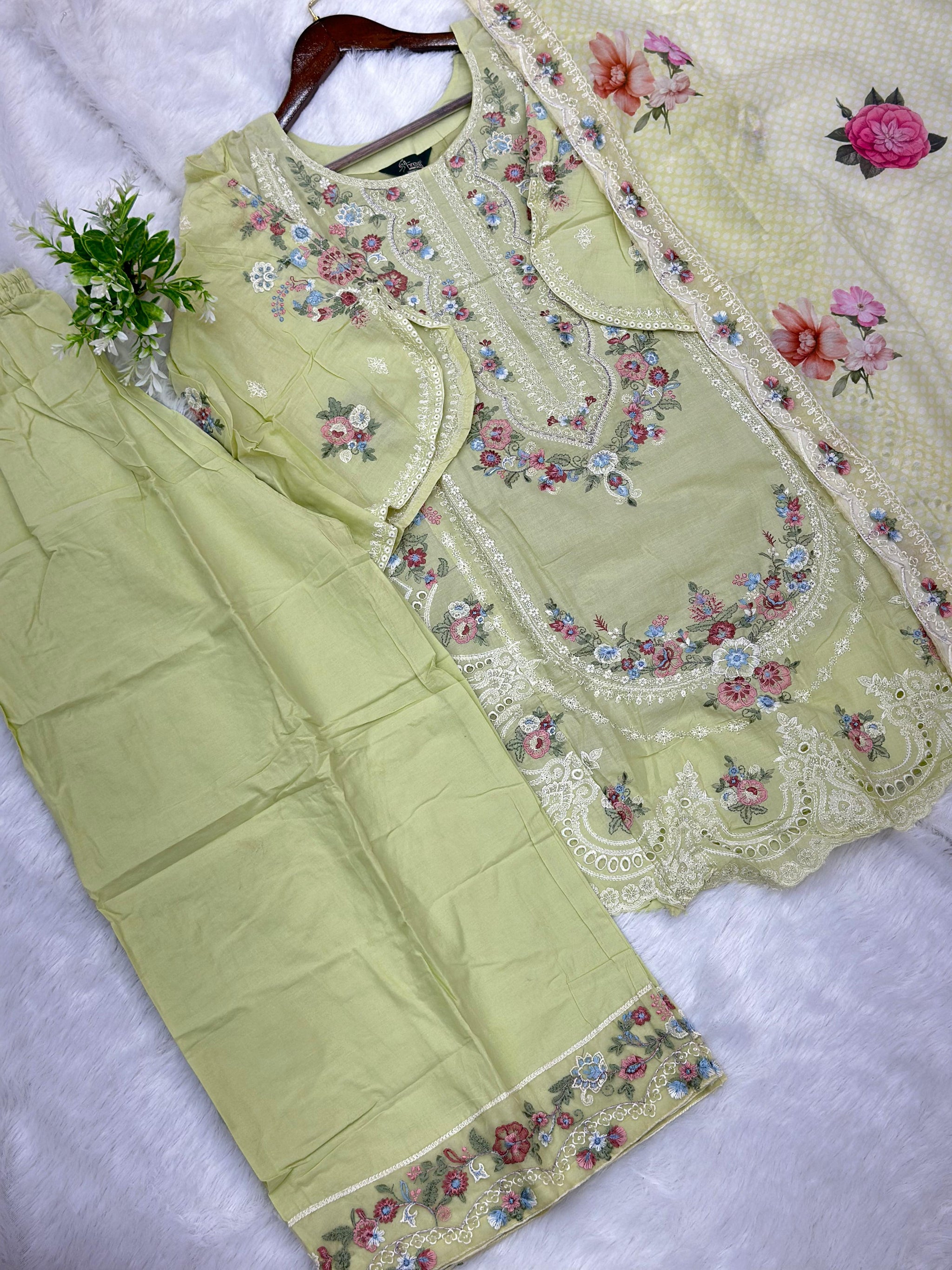 777 Readymade Pakistani Heavy Embroidered Coord-Set