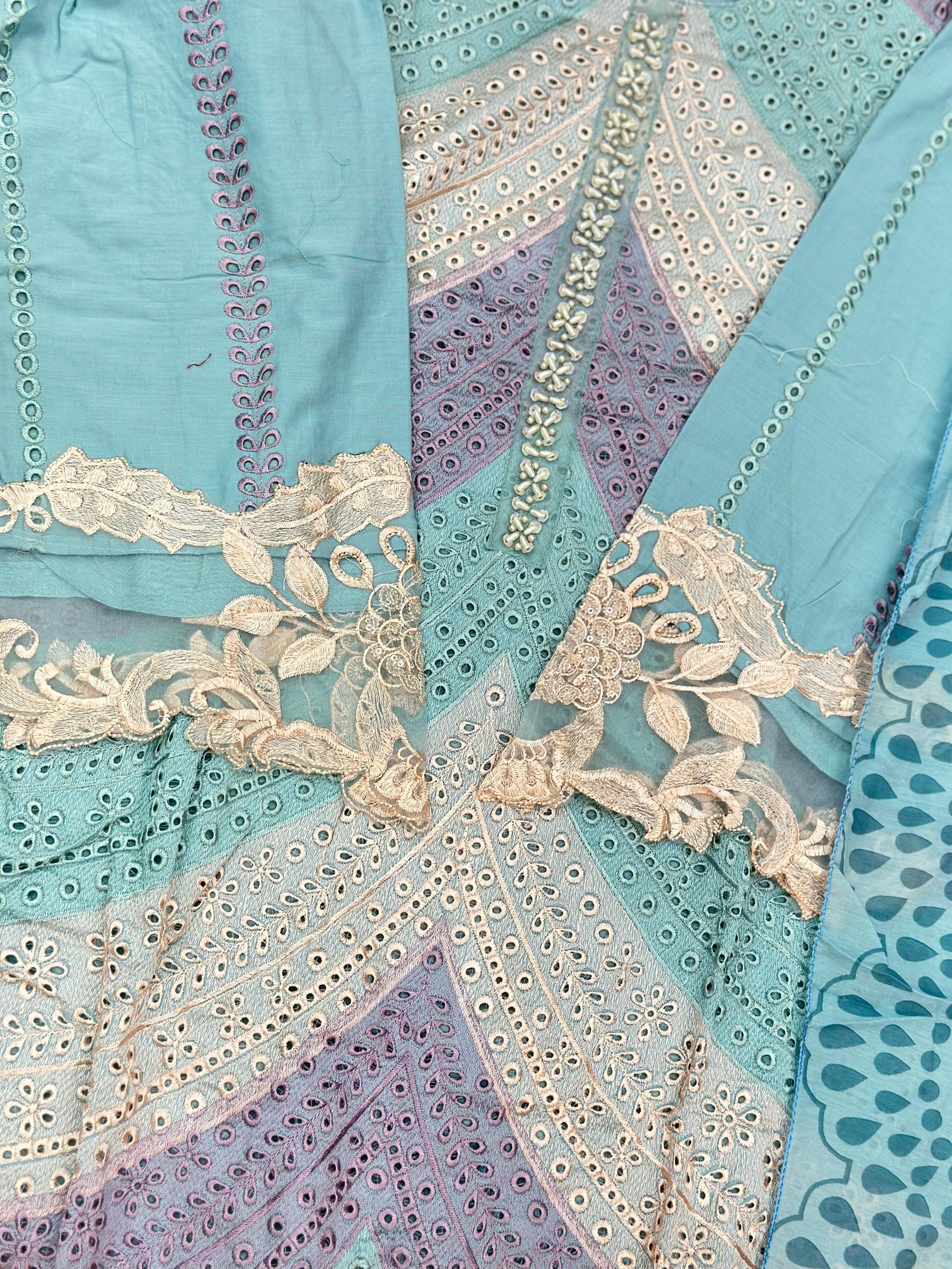 750 Readymade Pakistani Heavy Chikankari Suit