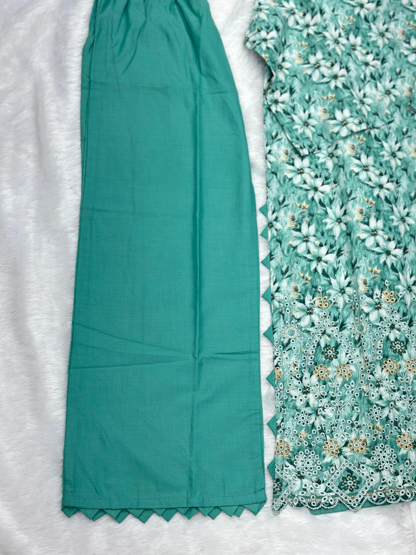 682 Pakistani Lawn Suit -  Sea Green