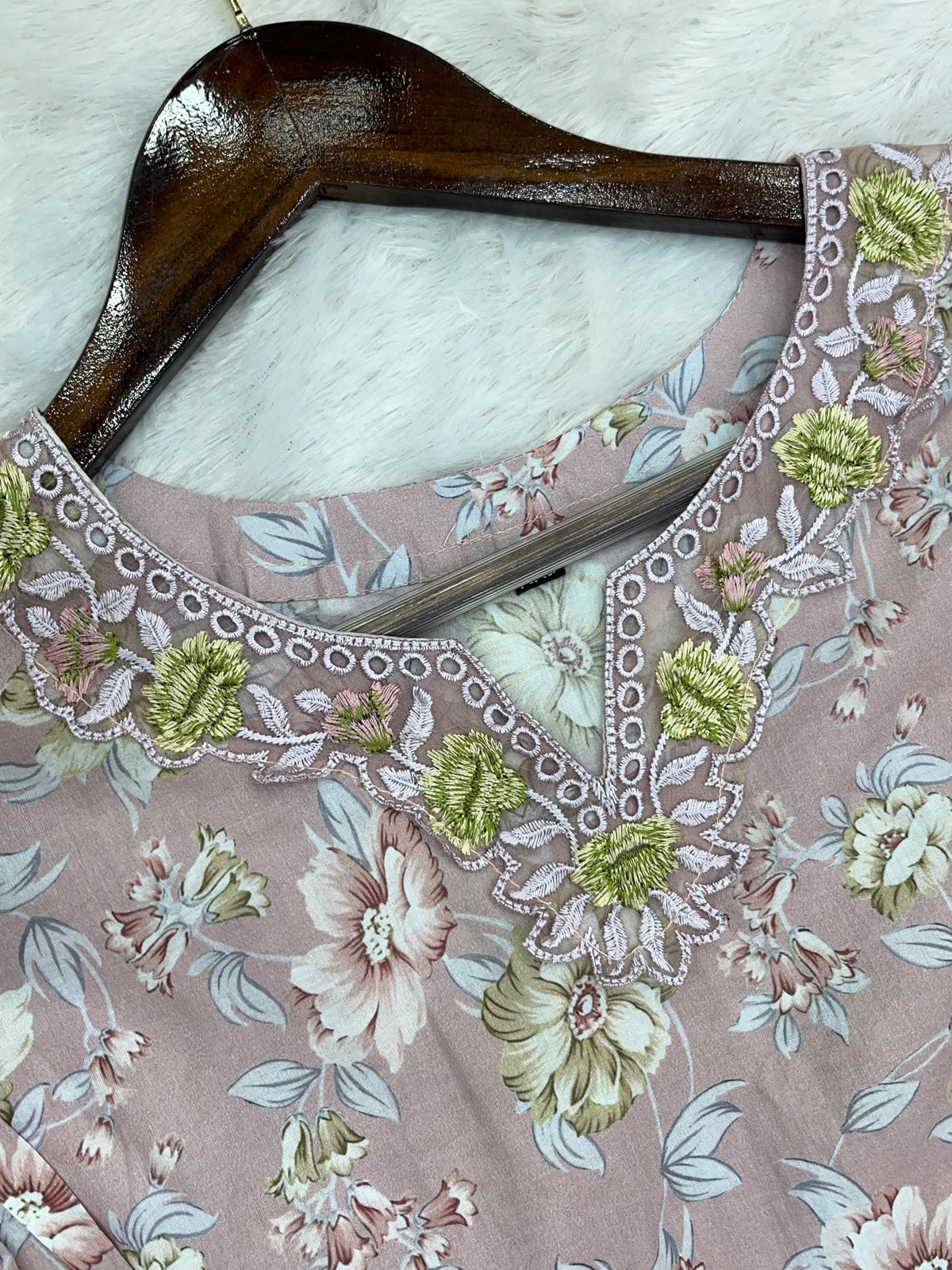 1441 Mausumery Foral Lawn Suit - Mauve Pink