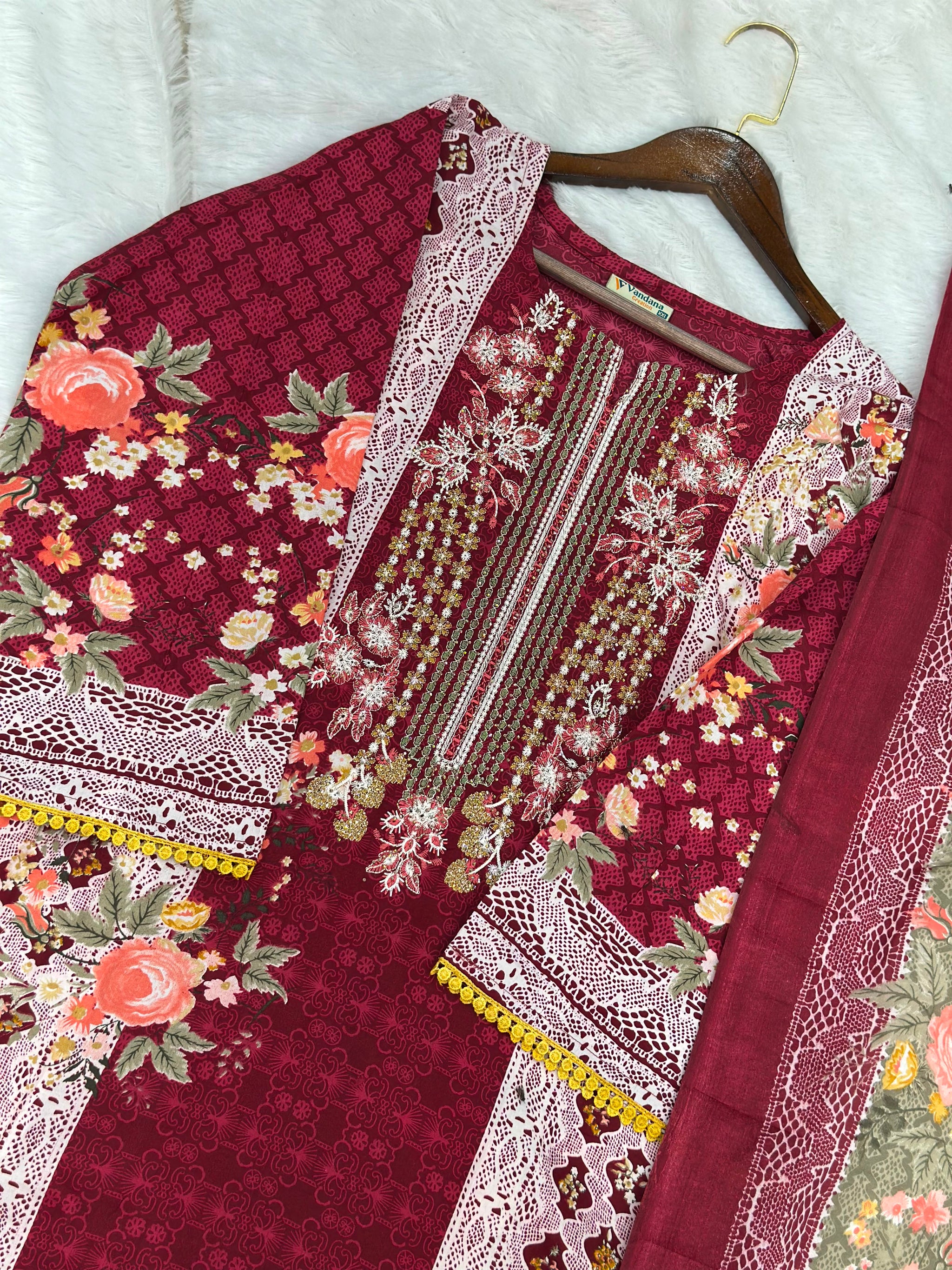 944 Pakistani Embroidered Suit