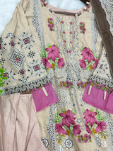 1300 Pakistani Customized Printed Suit