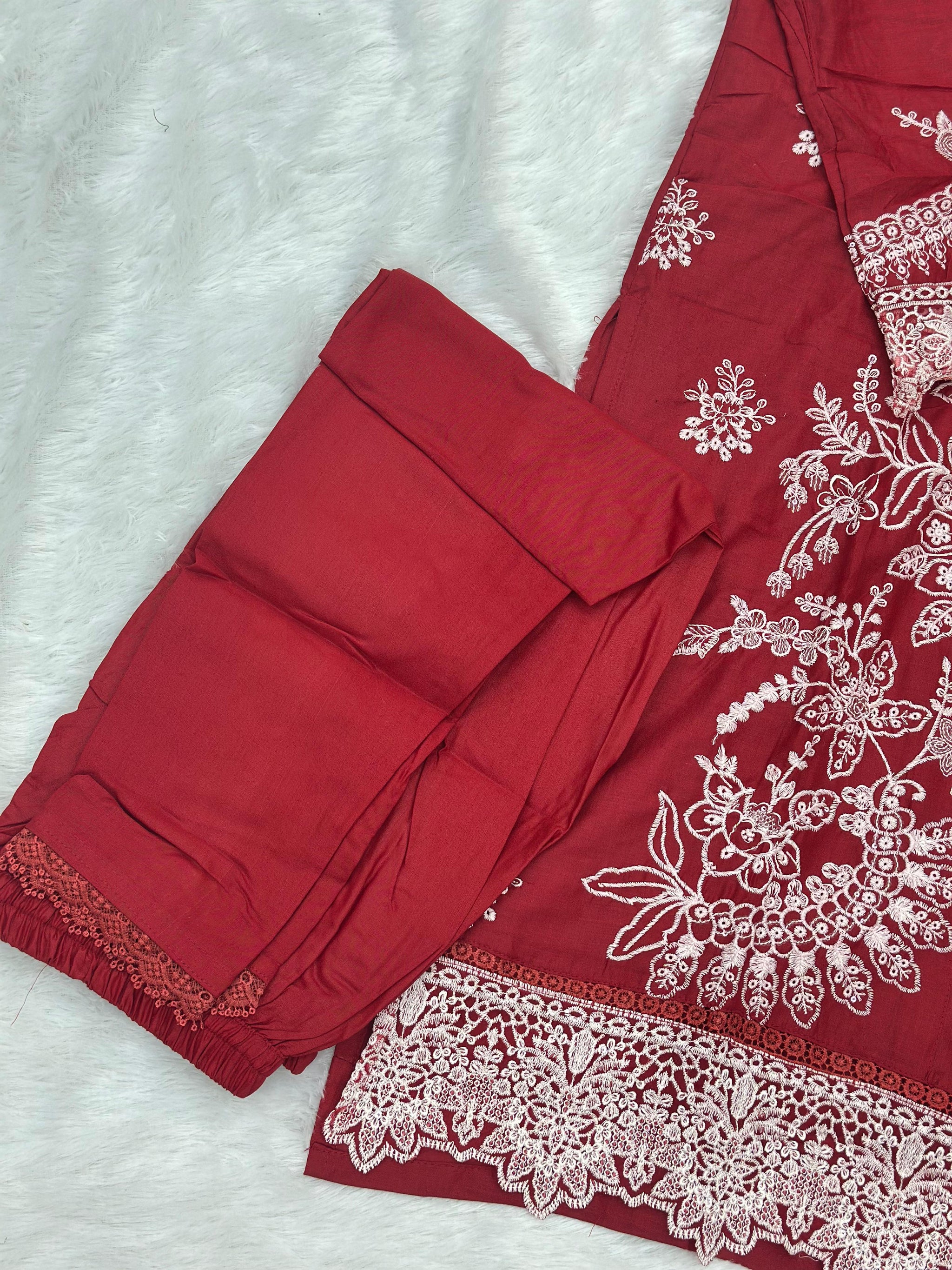 820 Pakistani Lawn Cotton Suit