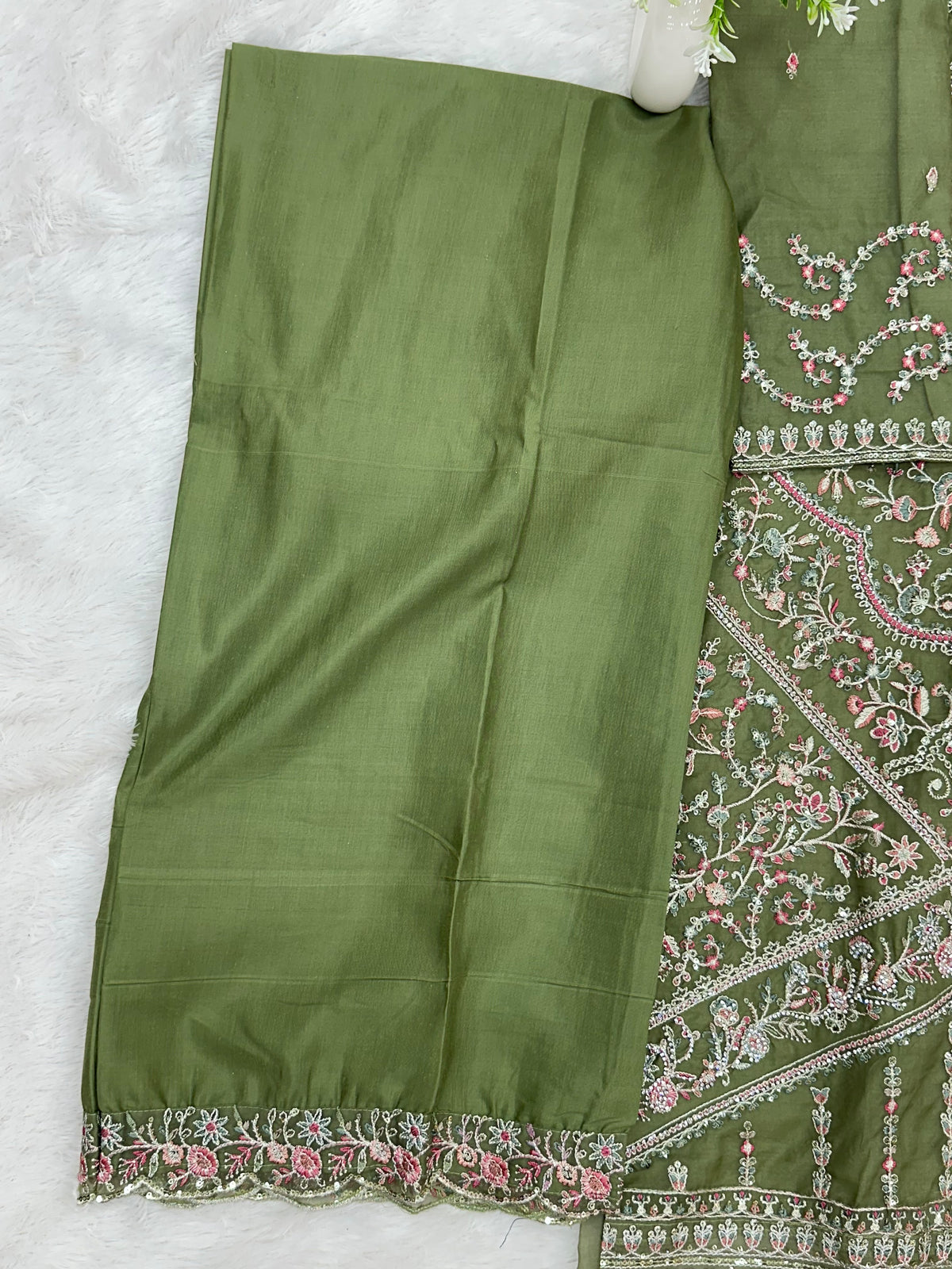 1434 Heavy Pakistani Partywear - Fawn Brown