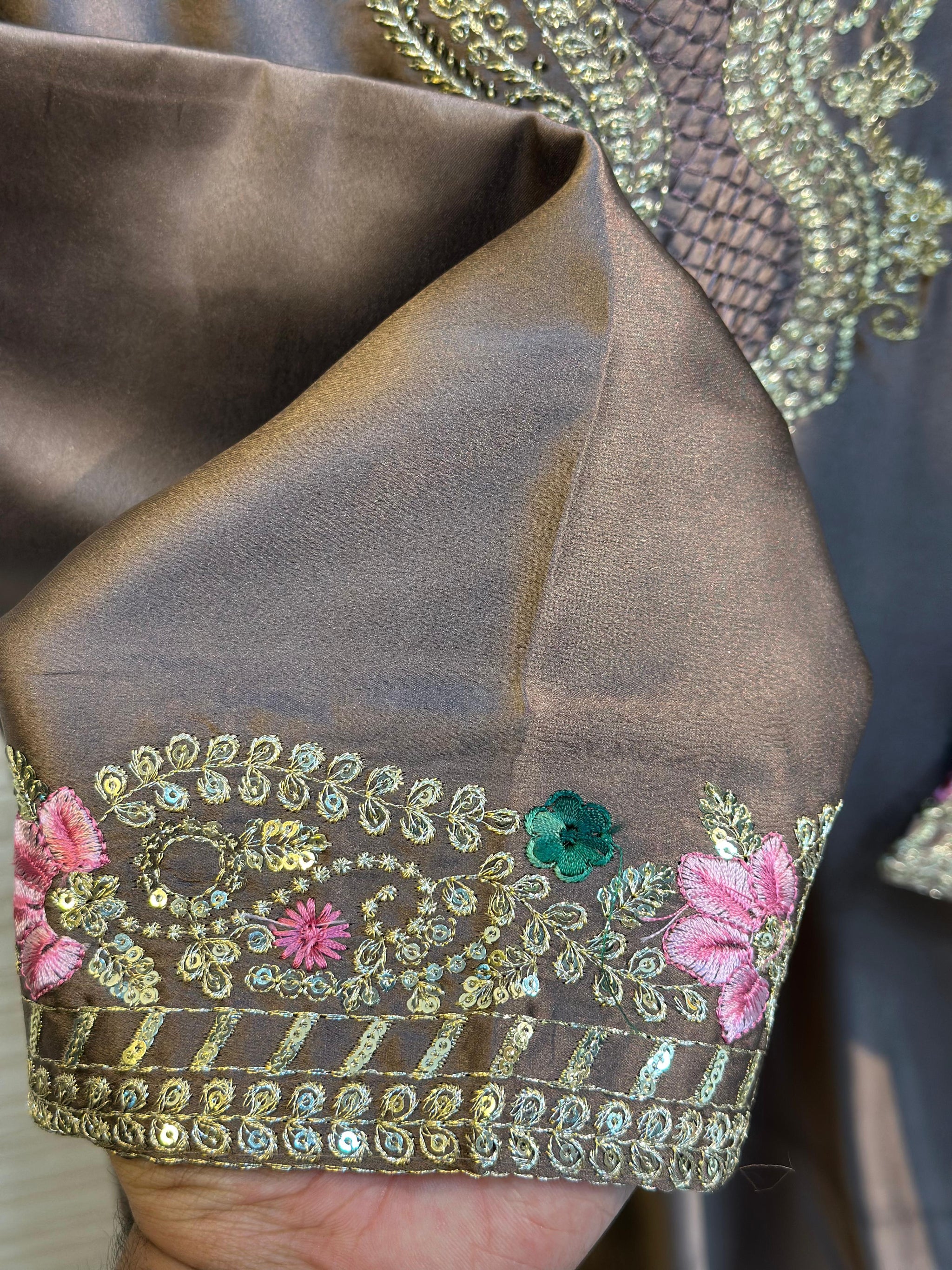 547 Pakistani Farshi Cordset