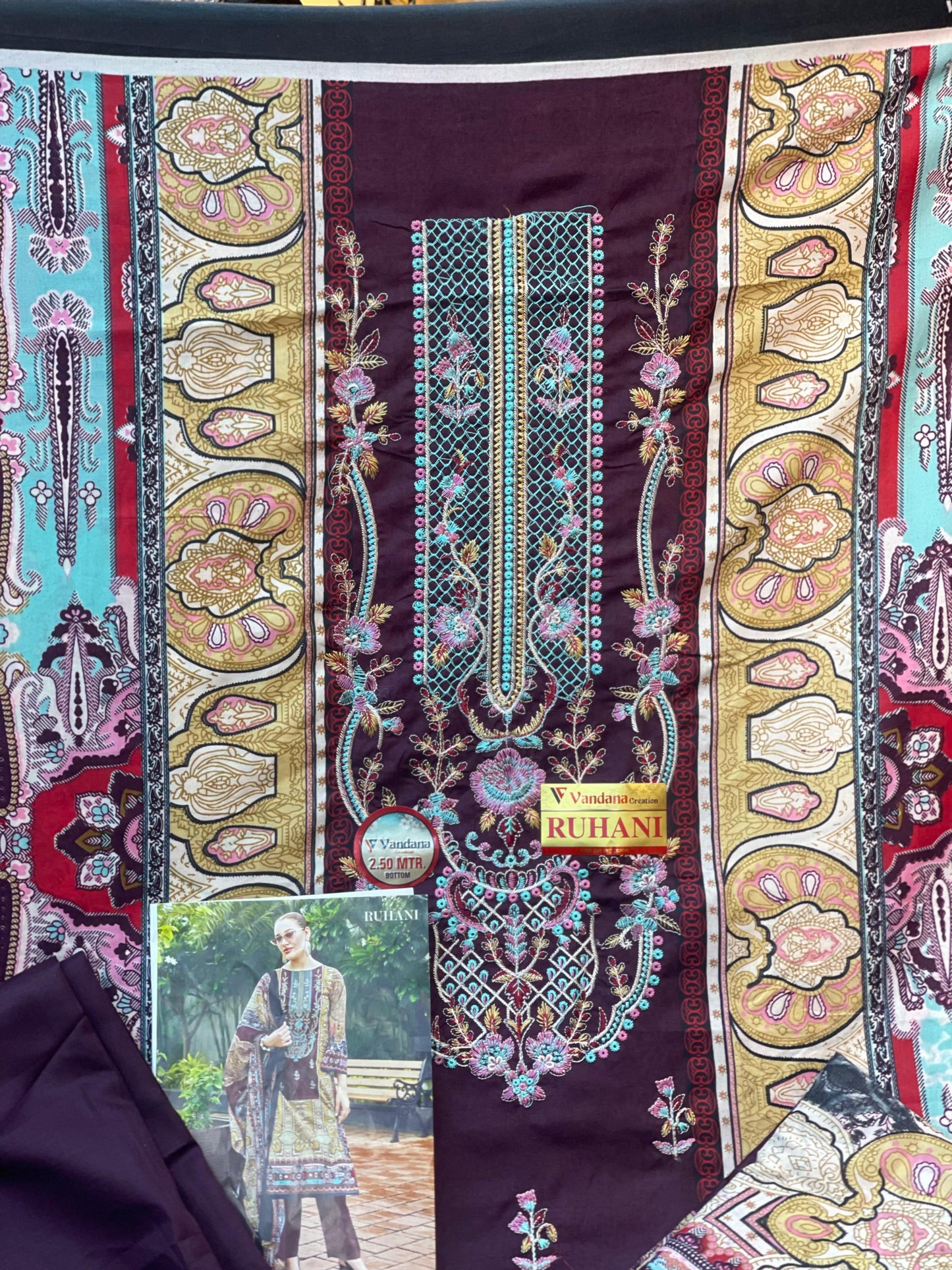 499 Ruhani Pakistani Unstitched Suit