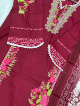 939 Pakistani Embroidered Suit