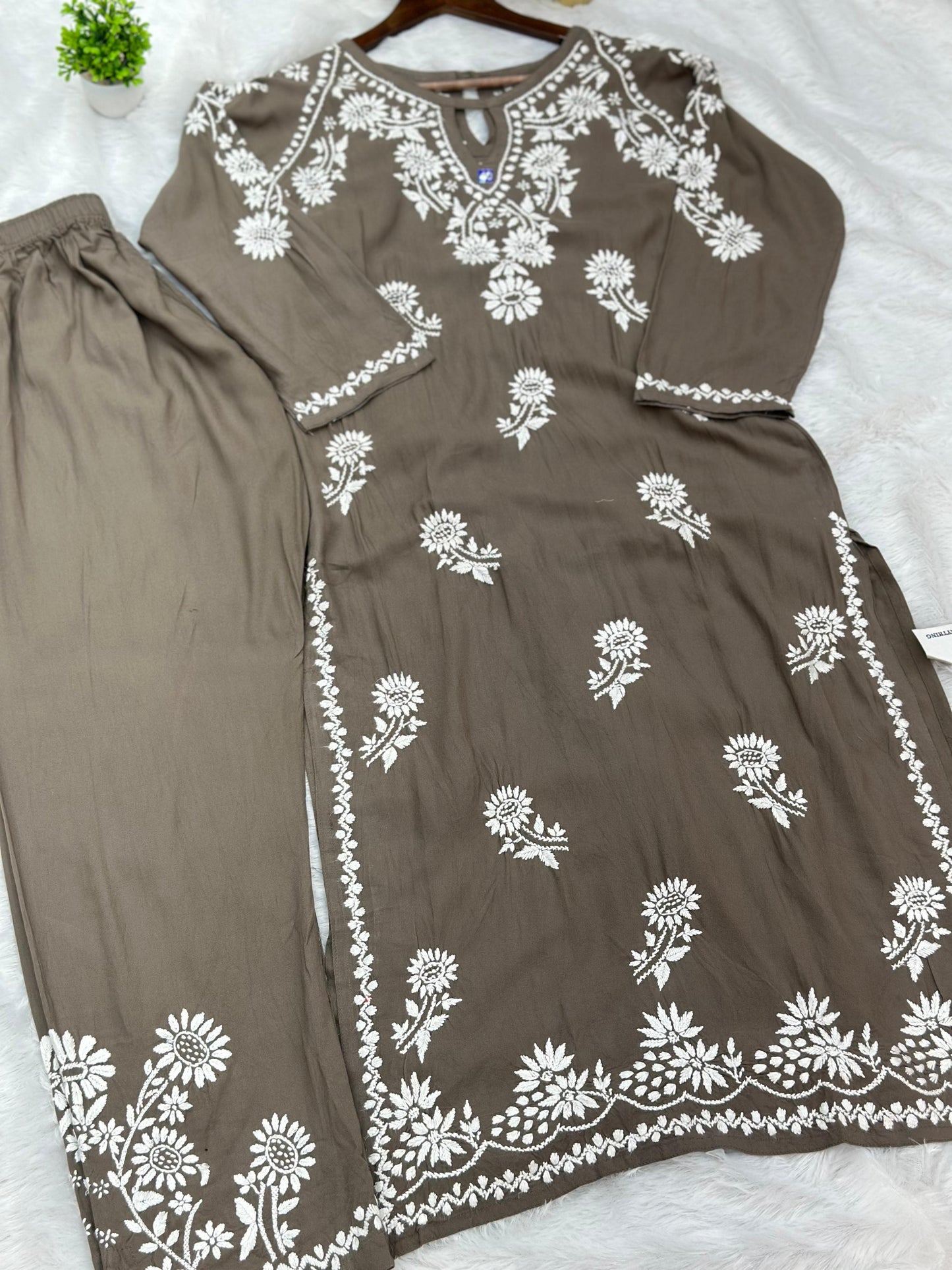 667 Lucknowi Palazzo Set - Grey