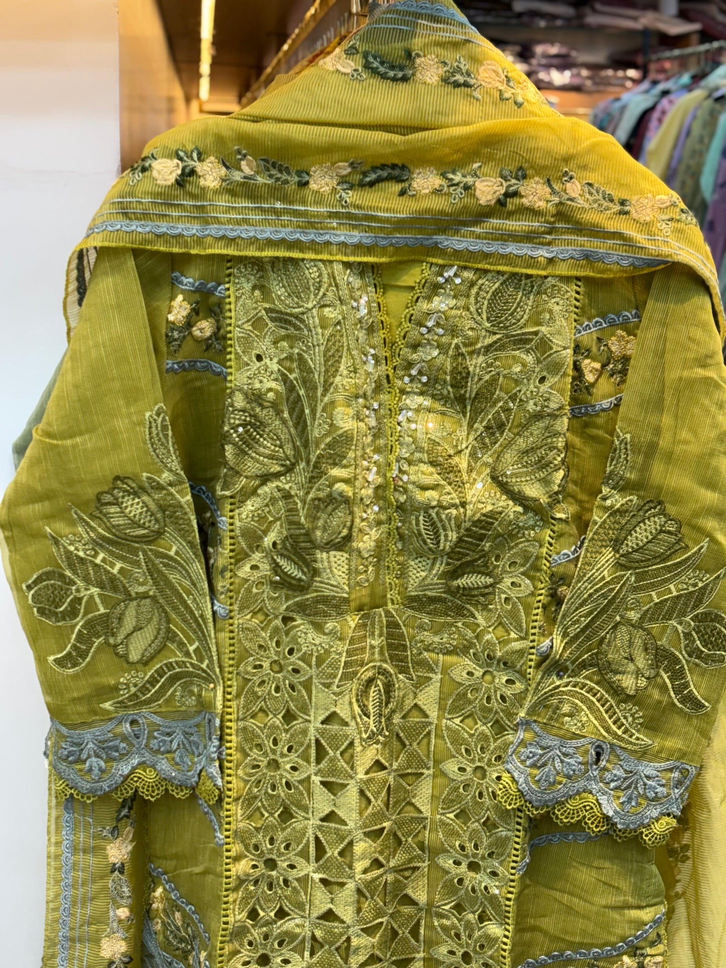 277 Heavy Partywear - Green