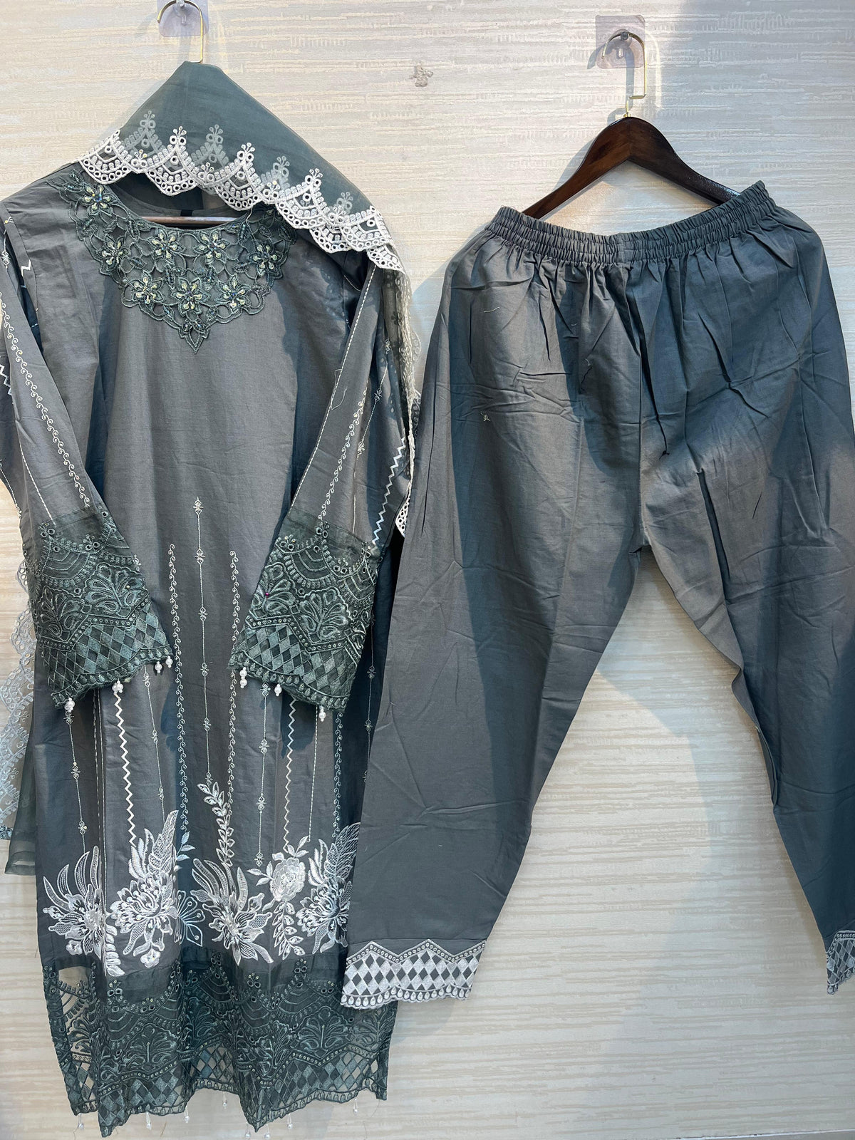 622 Premium Embroidered Pakistani Party Wear - Grey