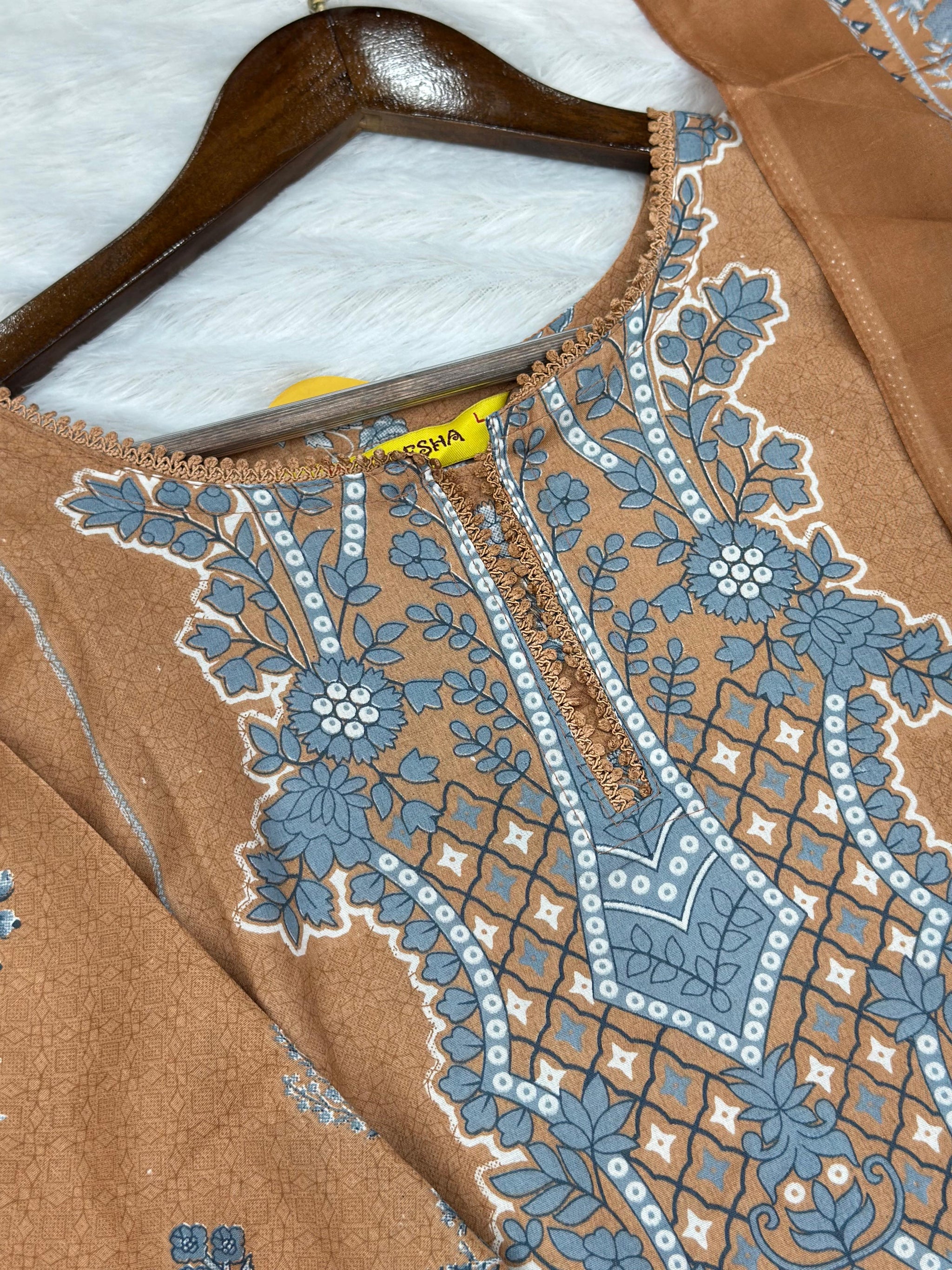 960 Pakistani Printed Suit
