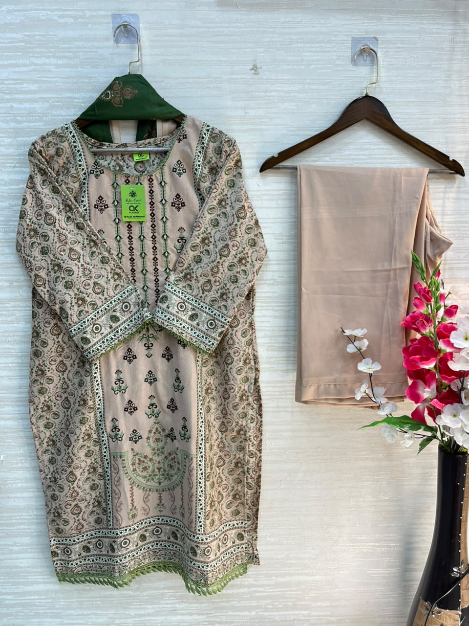 1103 Pakistani Embroidered Suit