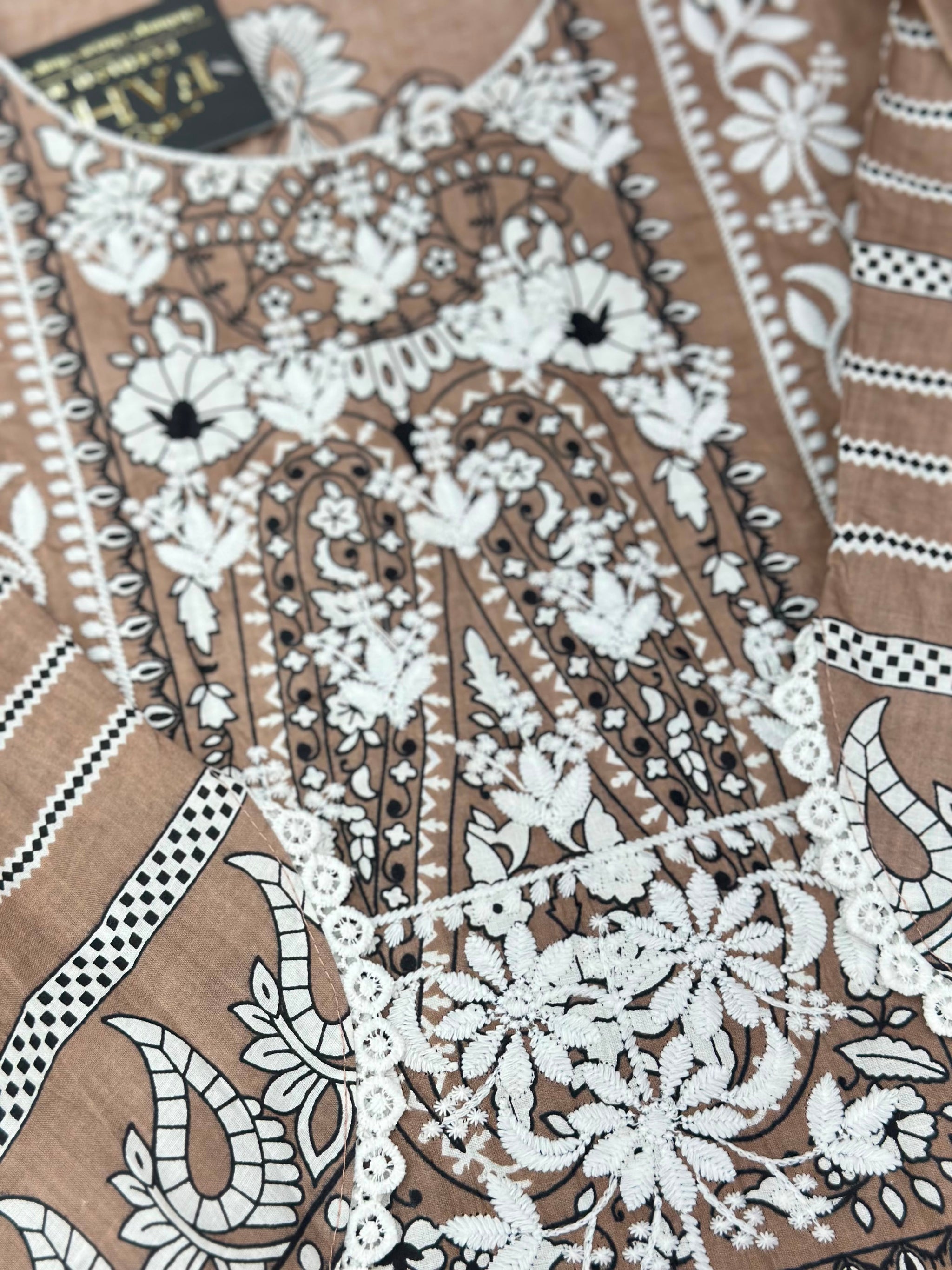 953 Pakistani Embroidered Suit