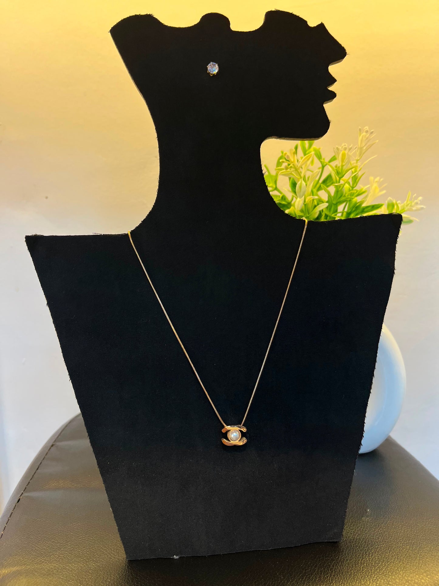 1172 Elegant Gold Plated Necklace