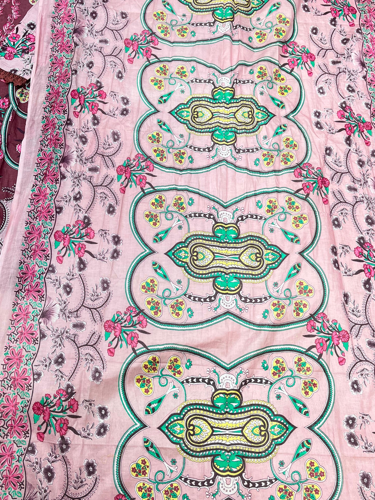 1322 Pakistani Printed Suit