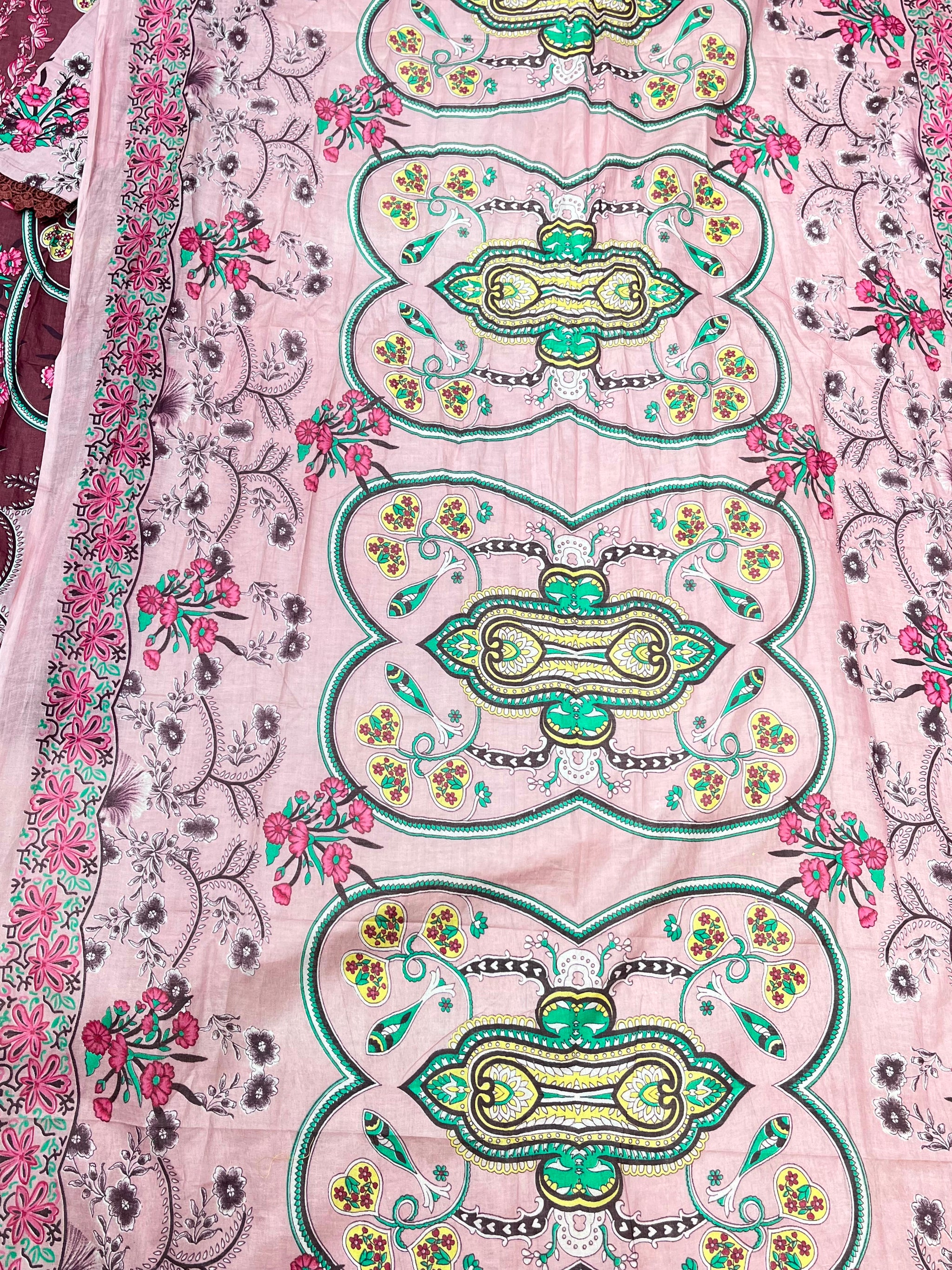 1322 Pakistani Printed Suit