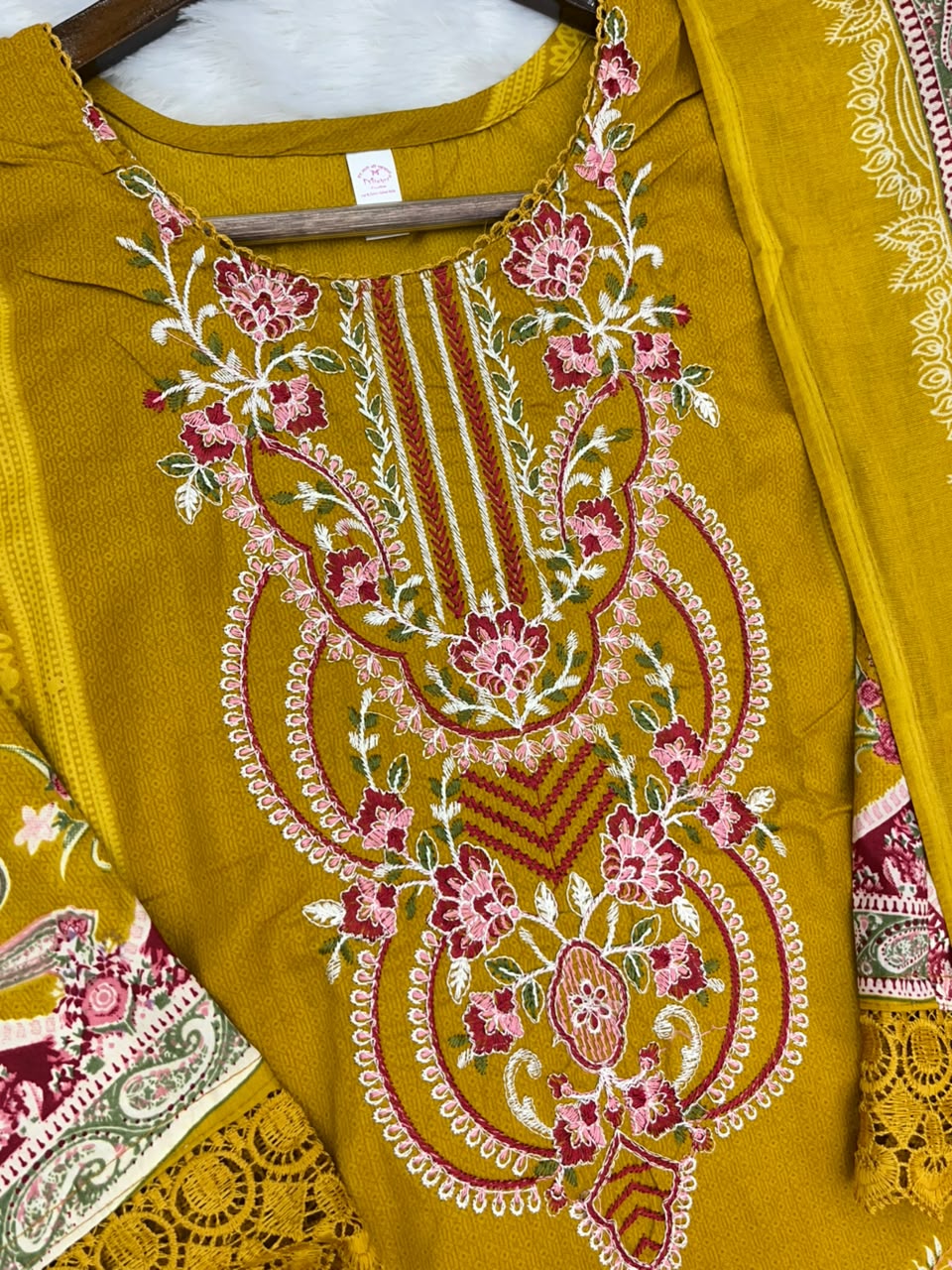 1228 Pakistani Embroidered Suit
