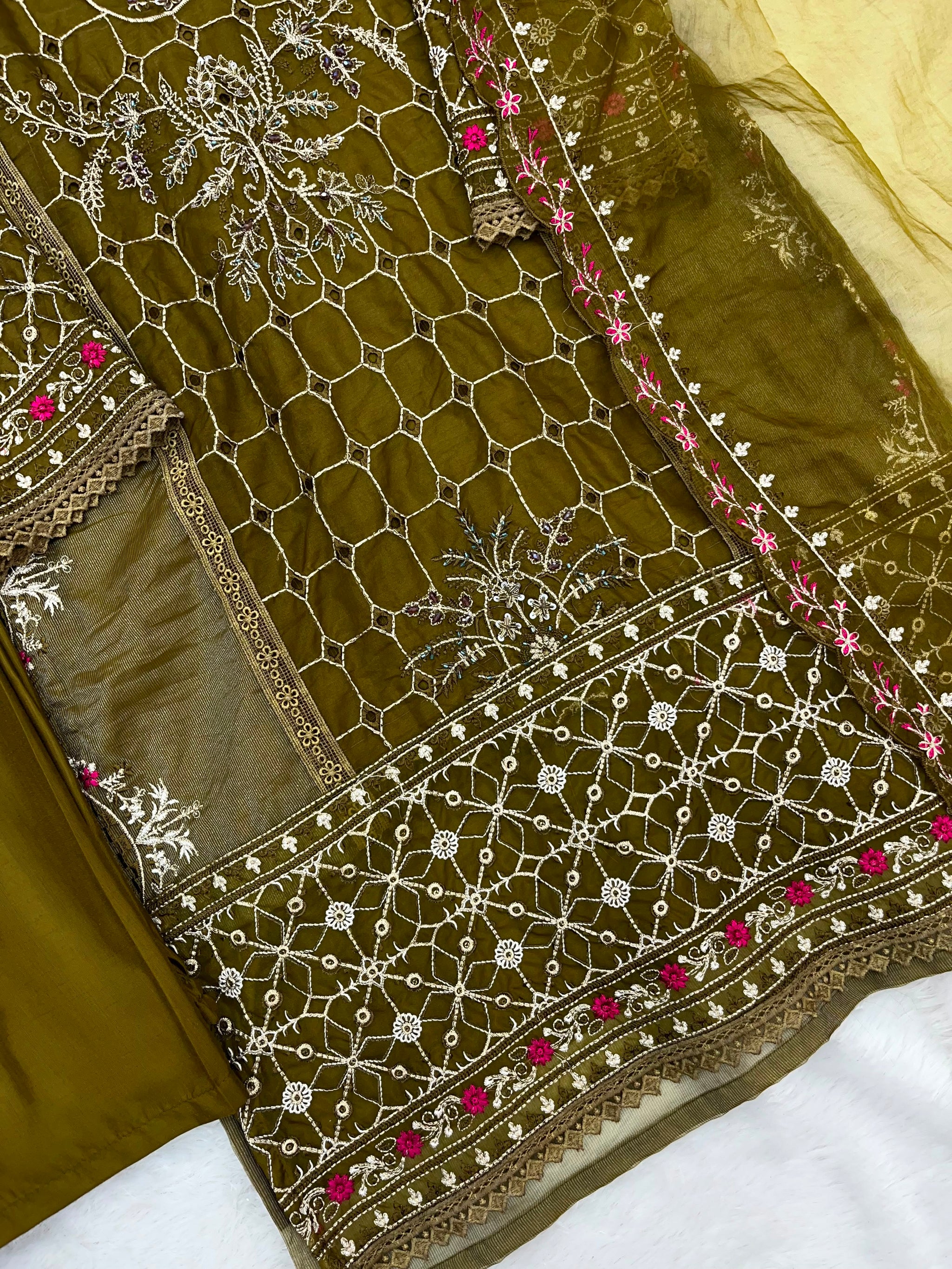 1156 Premium Pakistani Partywear -Mahendi Green