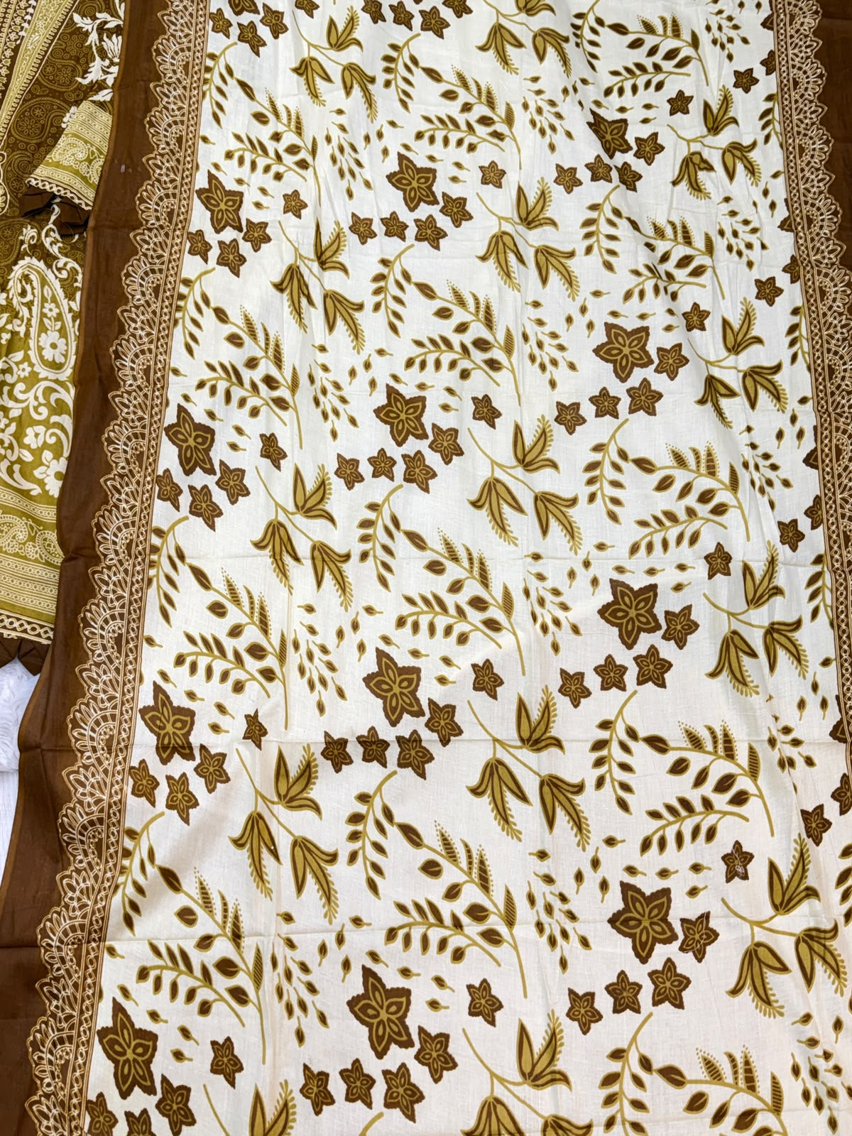 1450 Pakistani Embroidered Suit - Mustard Olive