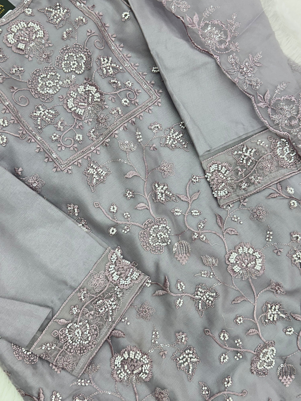 1432 Heavy Pakistani Partywear - Lilac