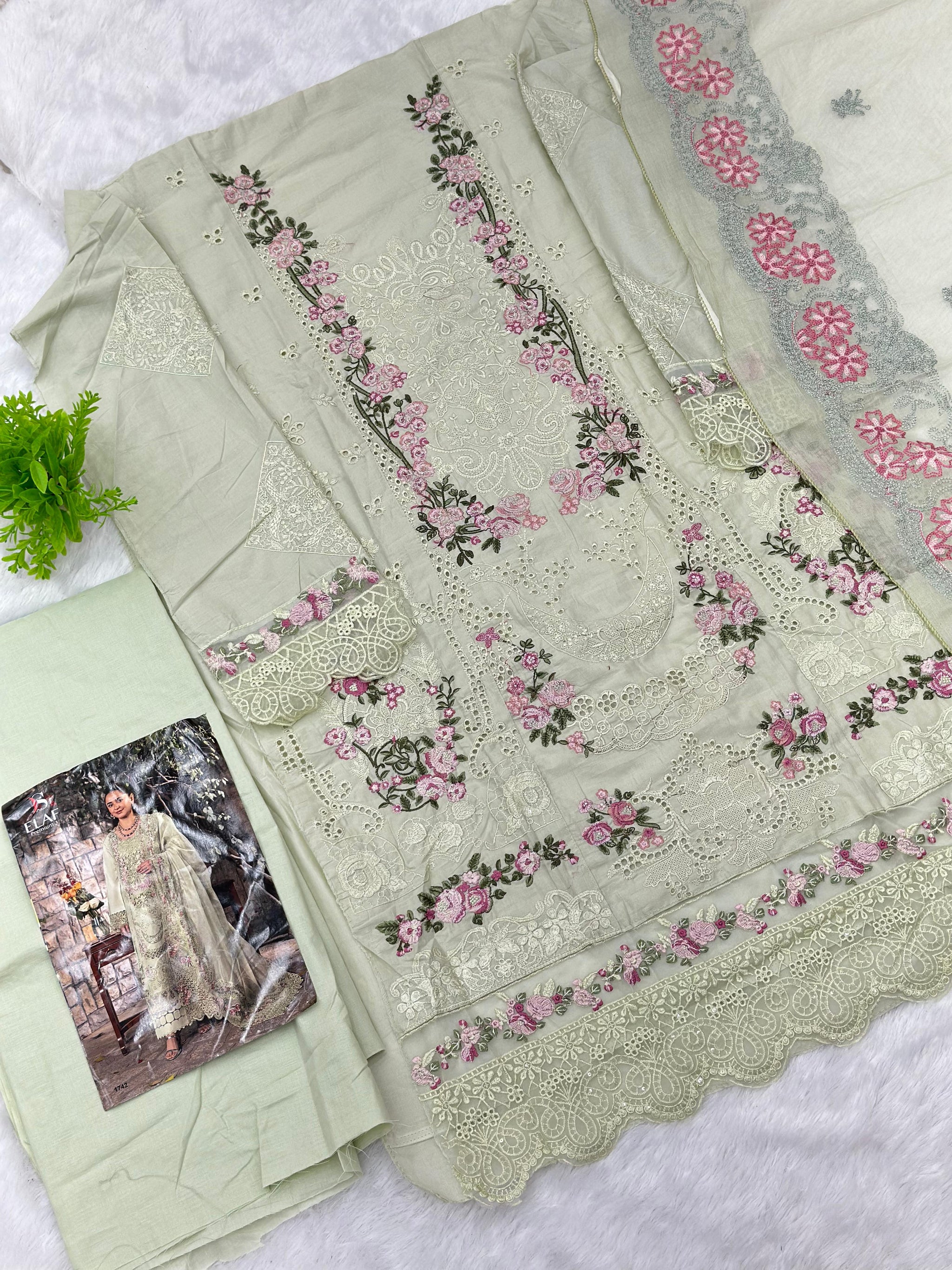 844 Elaf Pakistani Unstitched Lawn Suit
