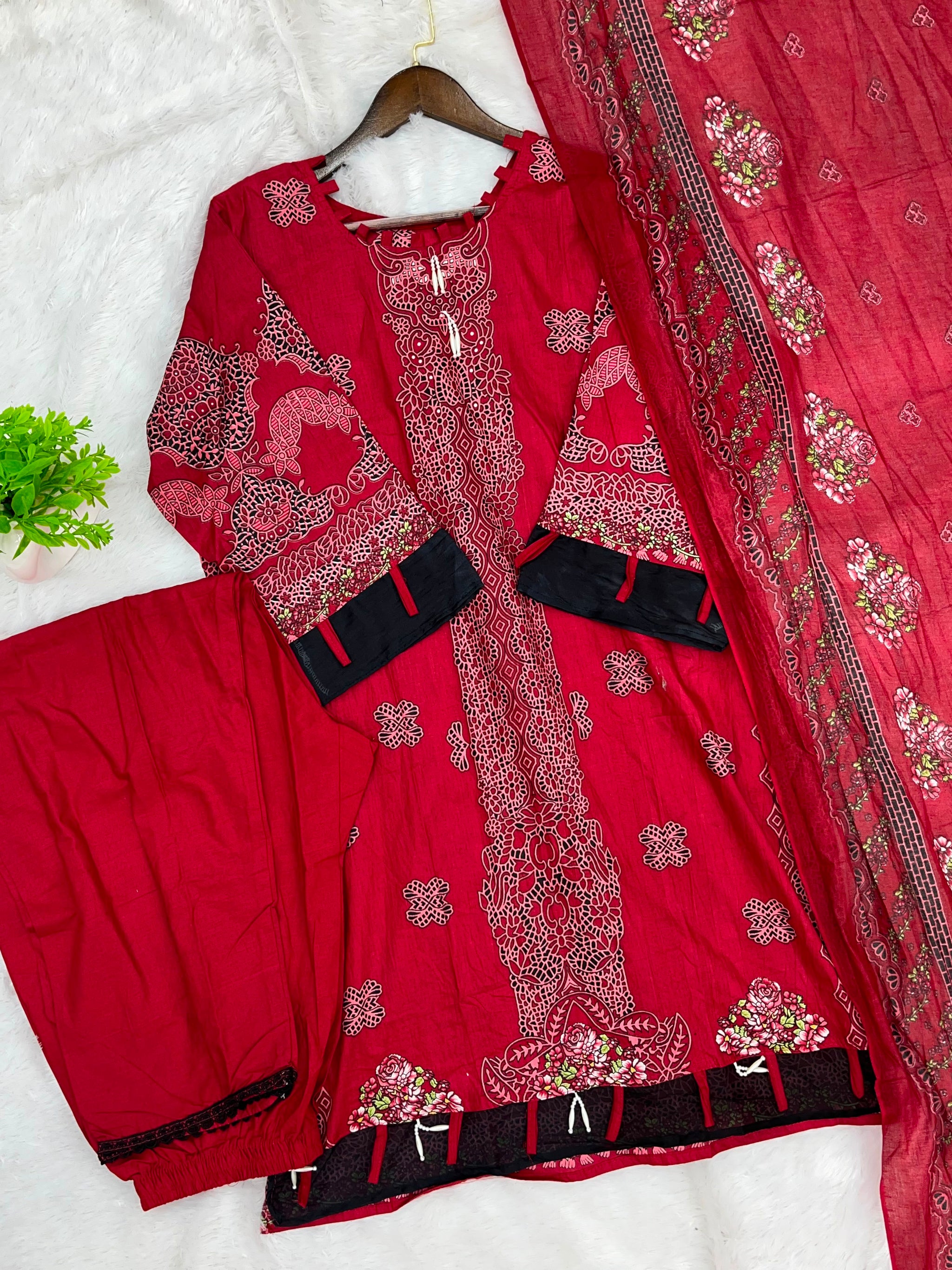 1299 Pakistani Customized Printed Suit