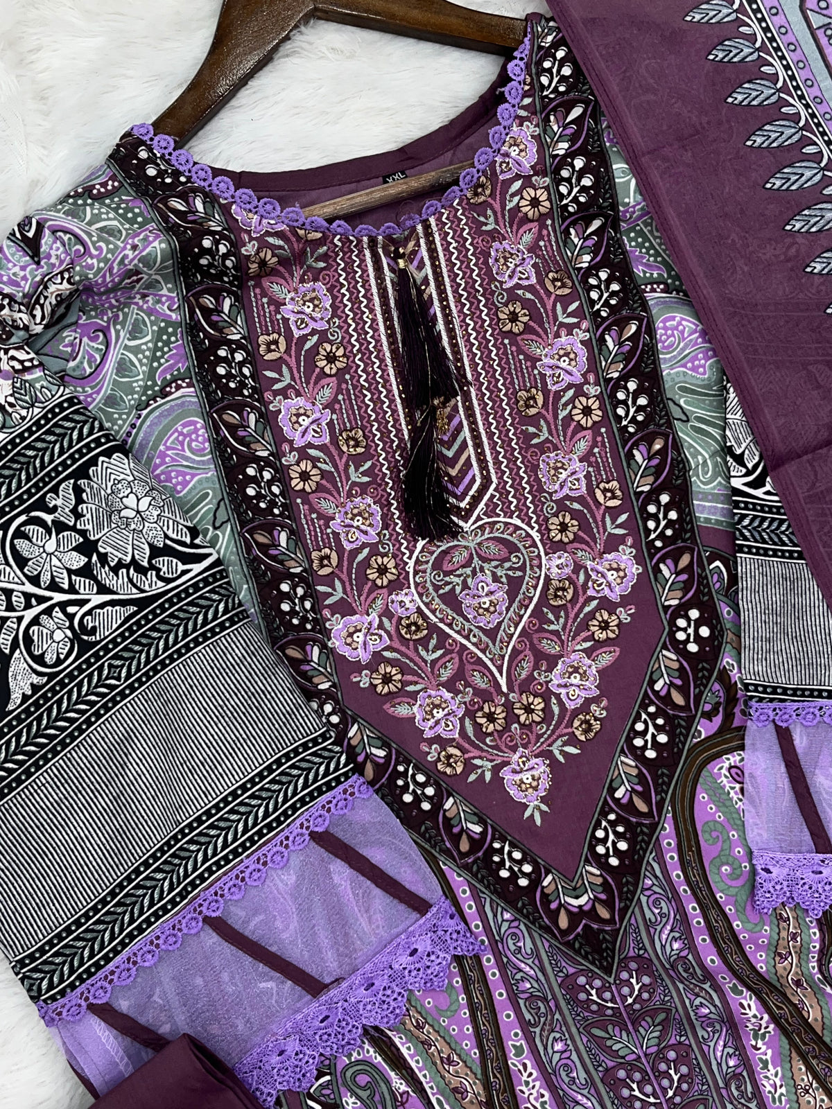 1449 Pakistani Embroidered Suit - Plum Purple