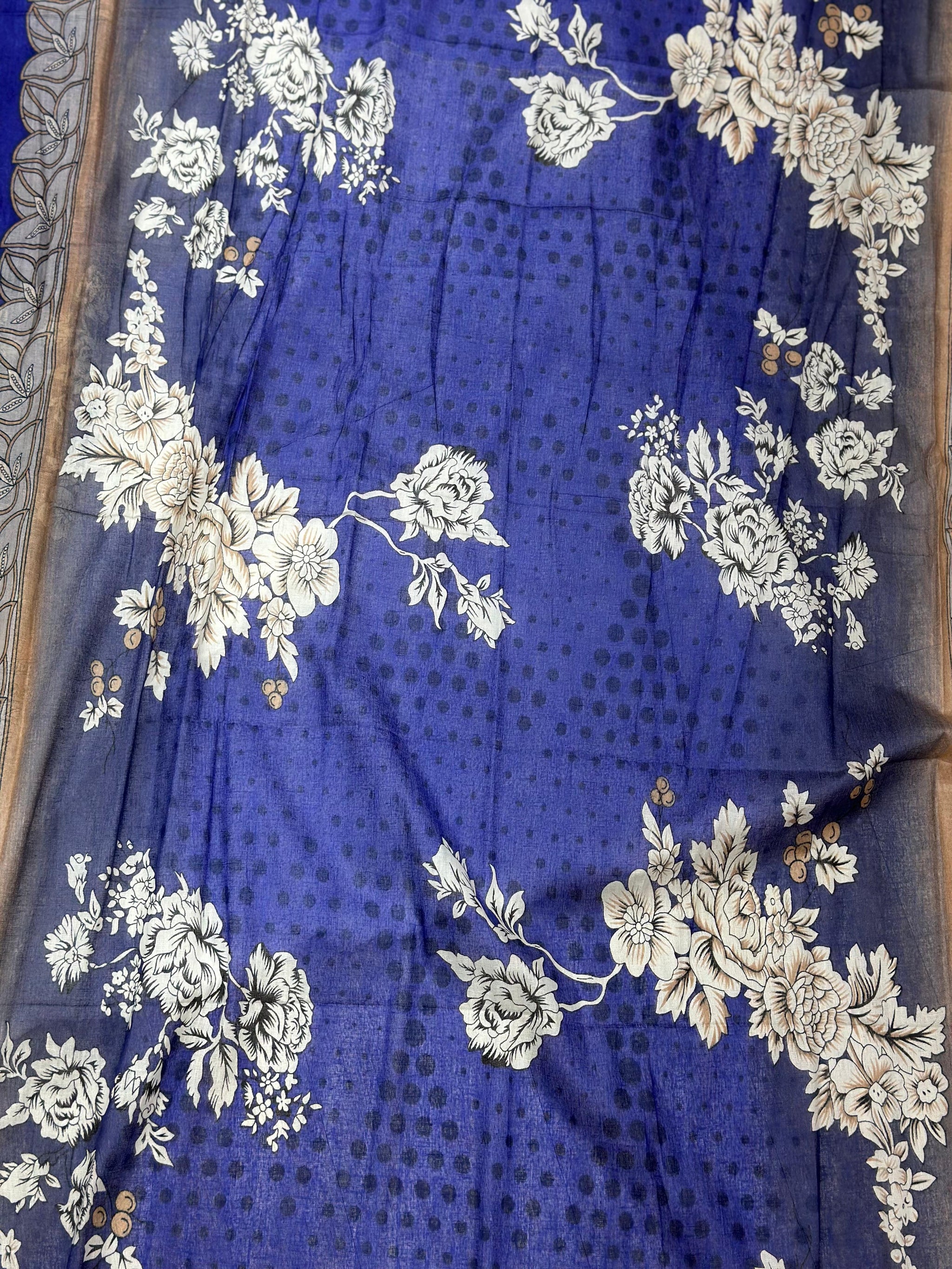 1072 Pakistani Printed Suit