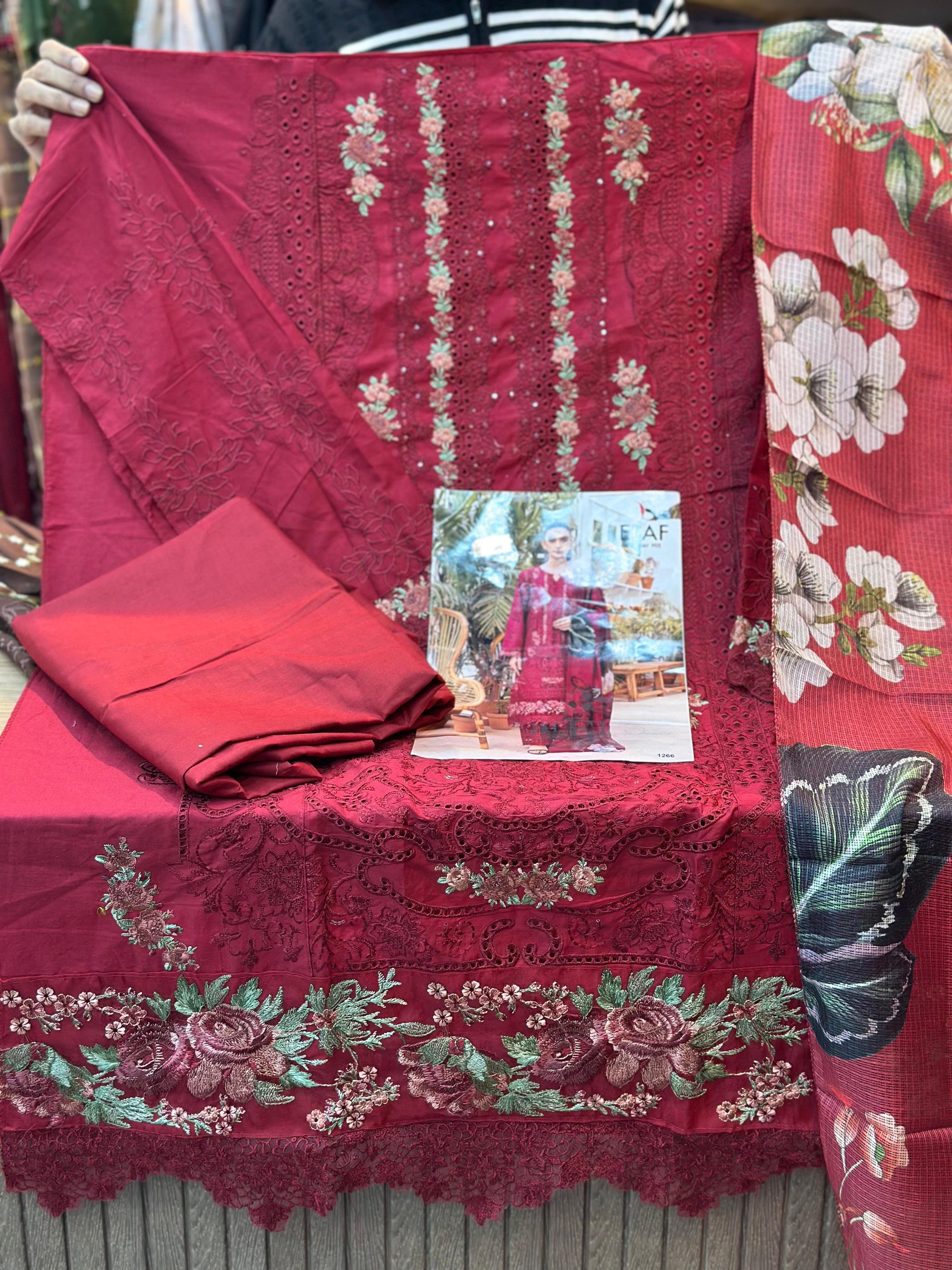 513 Elaf Unstitched suit