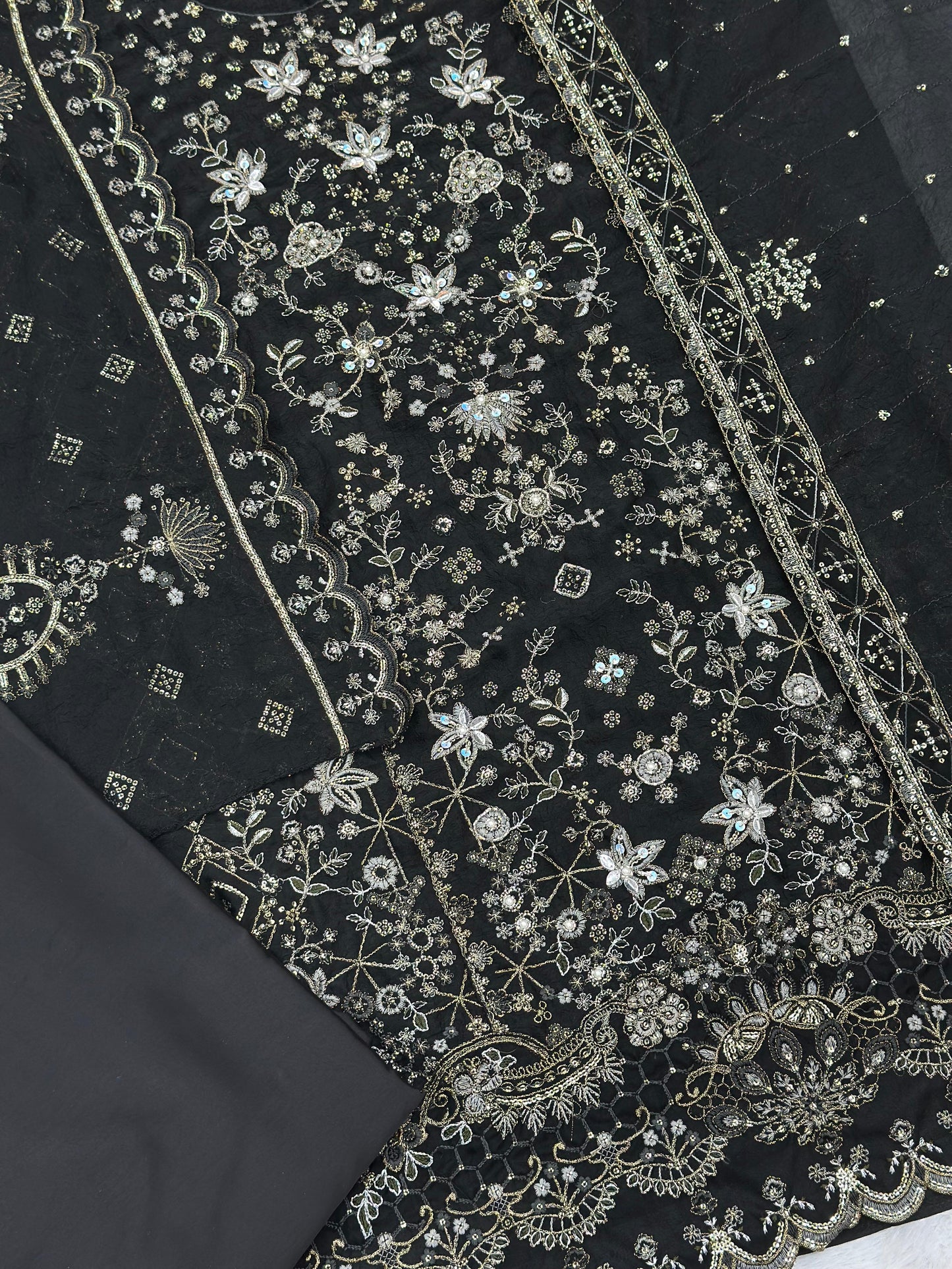 738 Mah-E-Rooh Pakistani Party Wear Unstitched