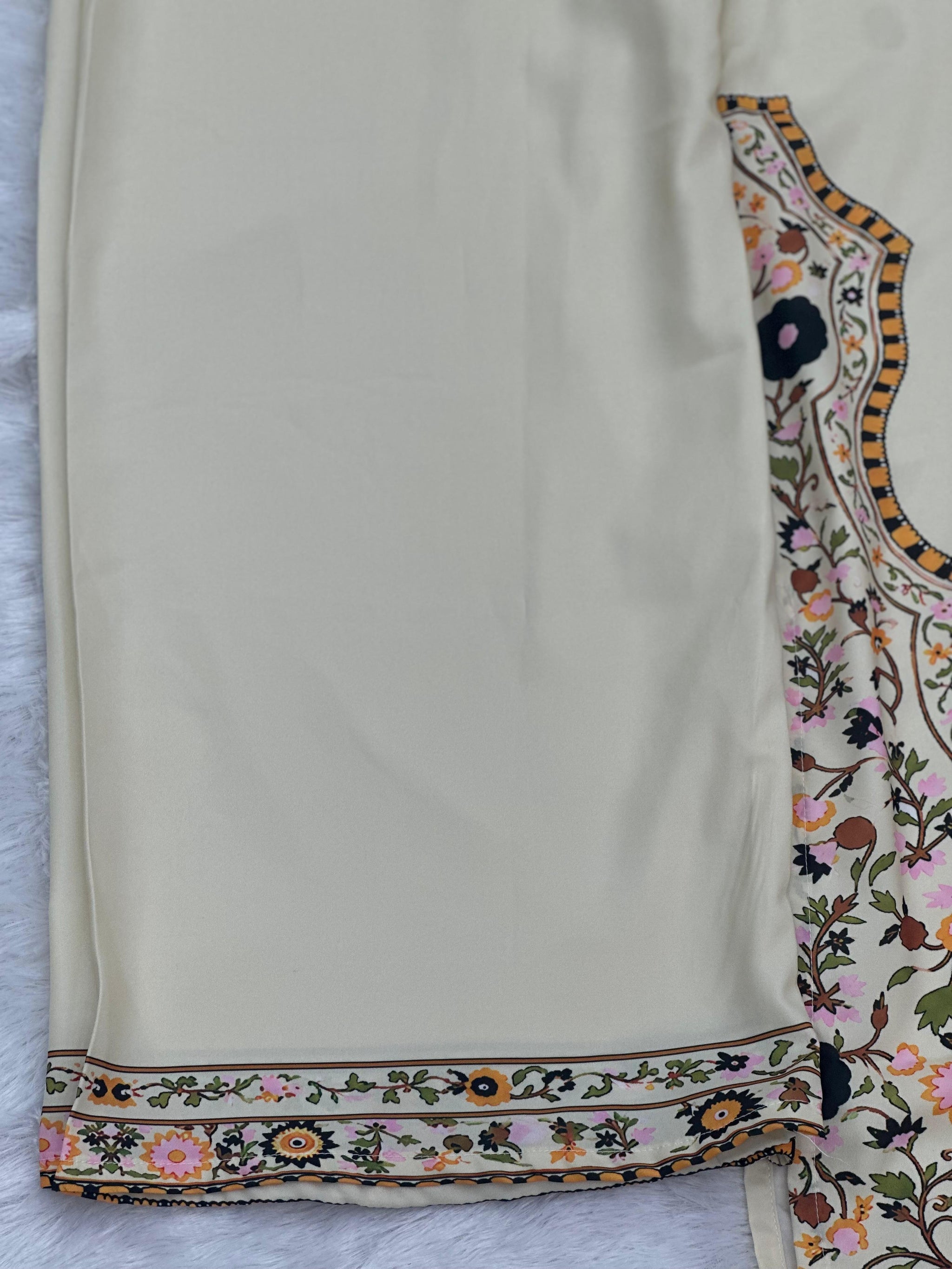 687 Pakistani Cordset