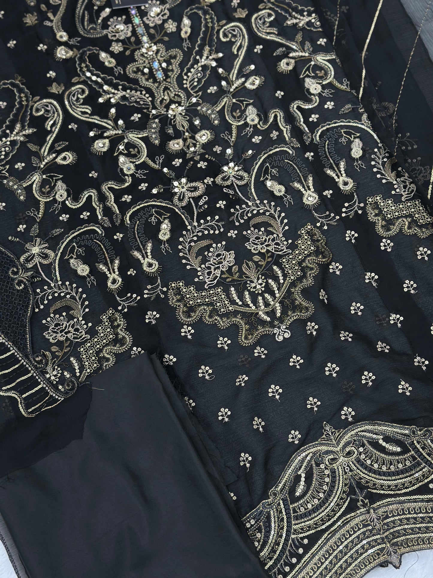 733 Mah-E-Rooh Pakistani Party Wear Unstitched