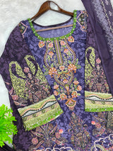 1303 Pakistani Embroidered Suit - Vandana Aarzu