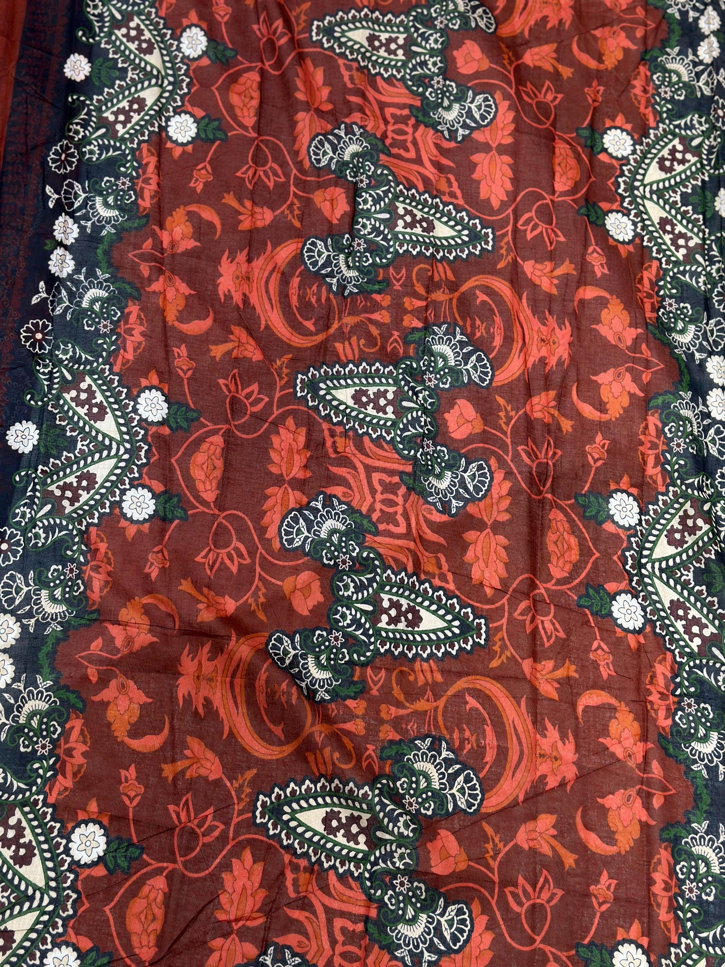 1073 Pakistani Printed Suit