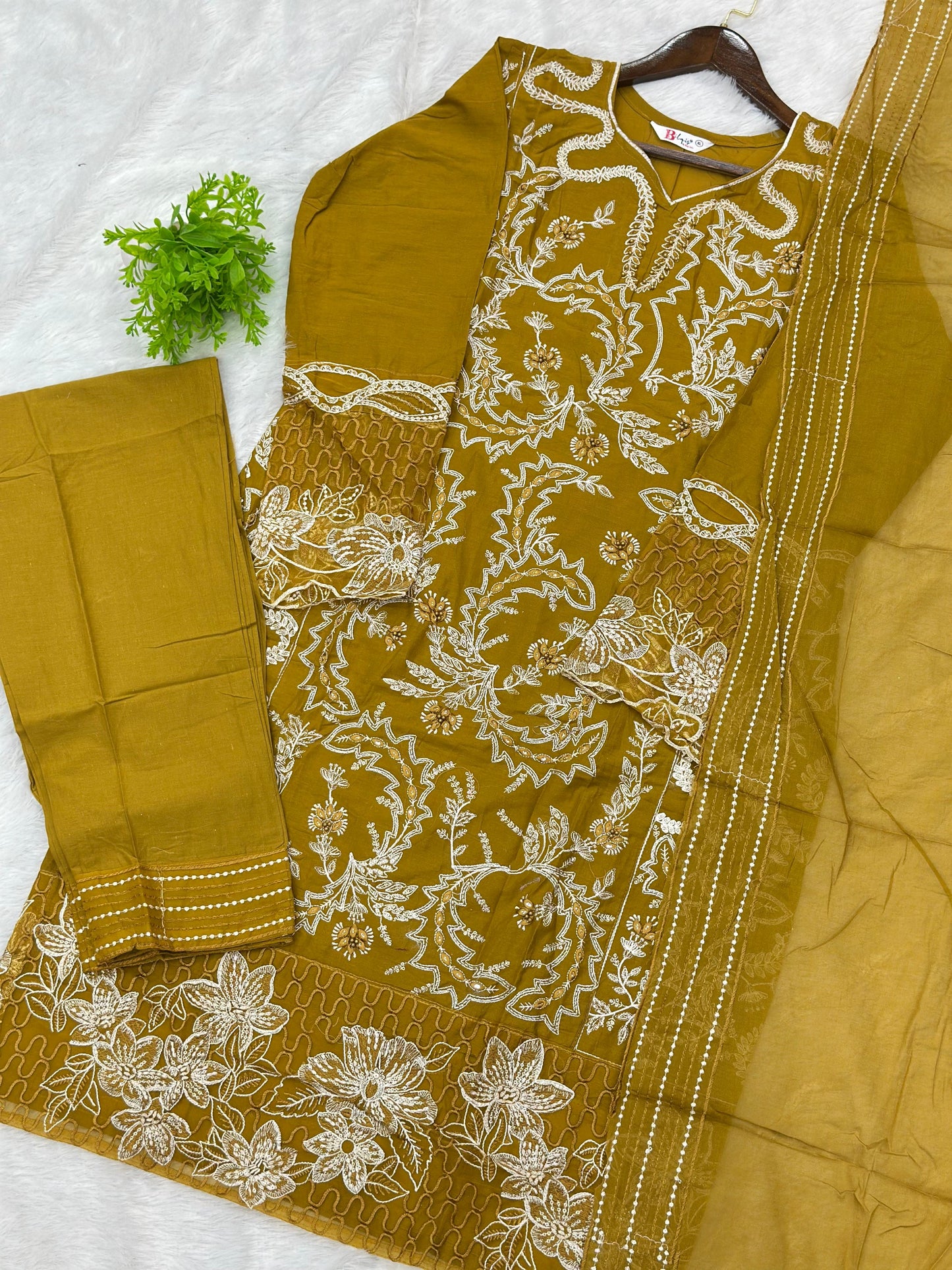 755 Elan Readymade Pakistani Heavy Embroidered Lawn