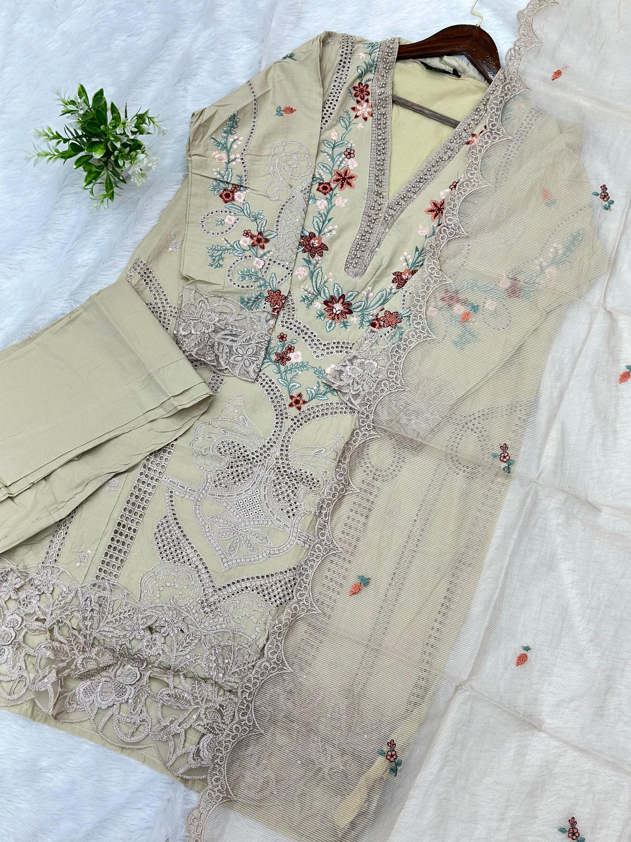 782 Readymade Pakistani Heavy Embroidered Lawn