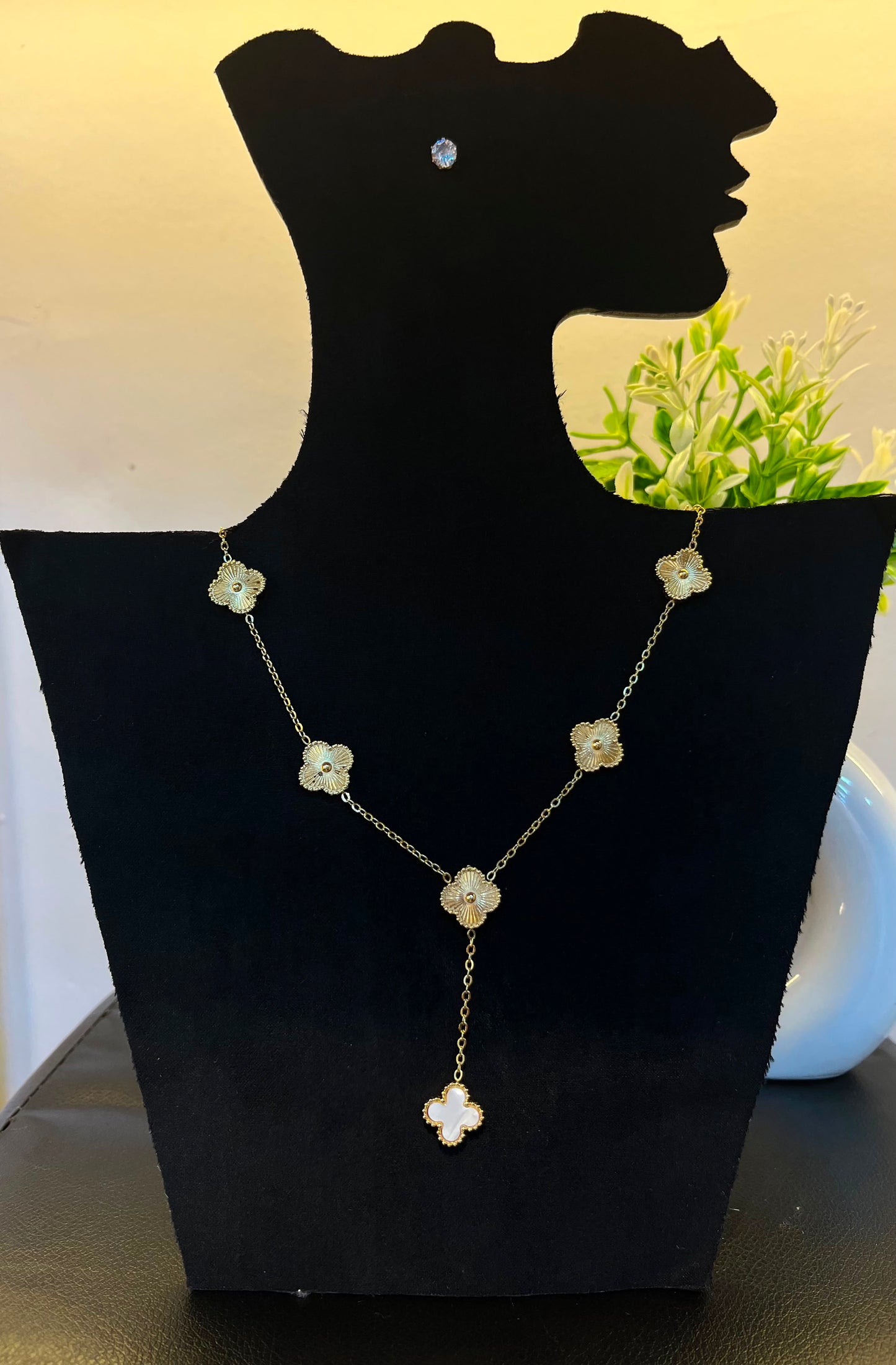 1176 Elegant Gold Plated Necklace