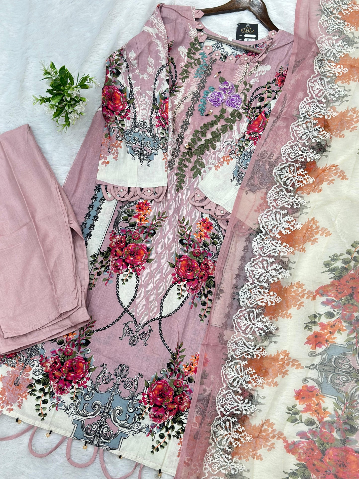 784 Readymade Jade Pakistani Floral Printed Lawn Suit