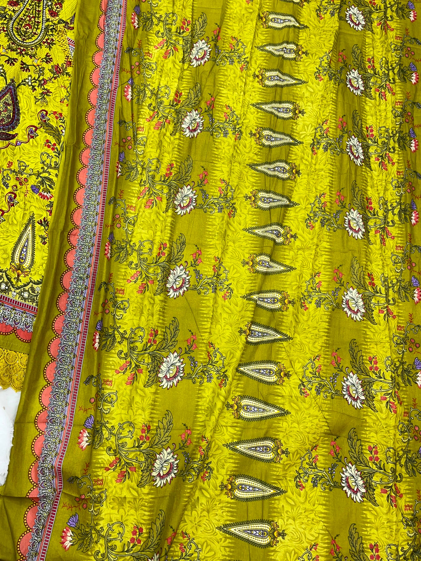 1221 Pakistani Embroidered Suit