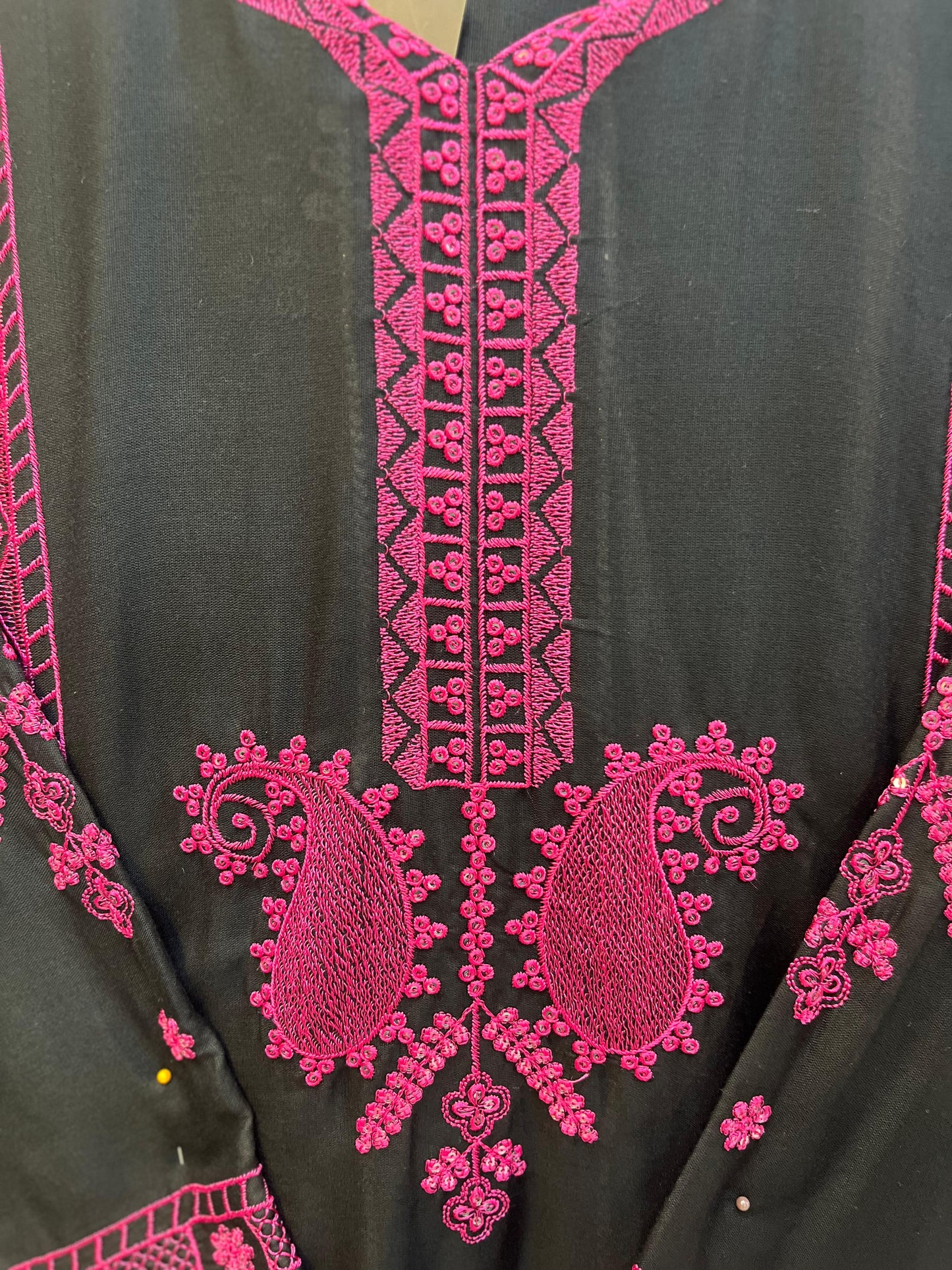 461 Embroidered Rayon Cordset - Black & Pink