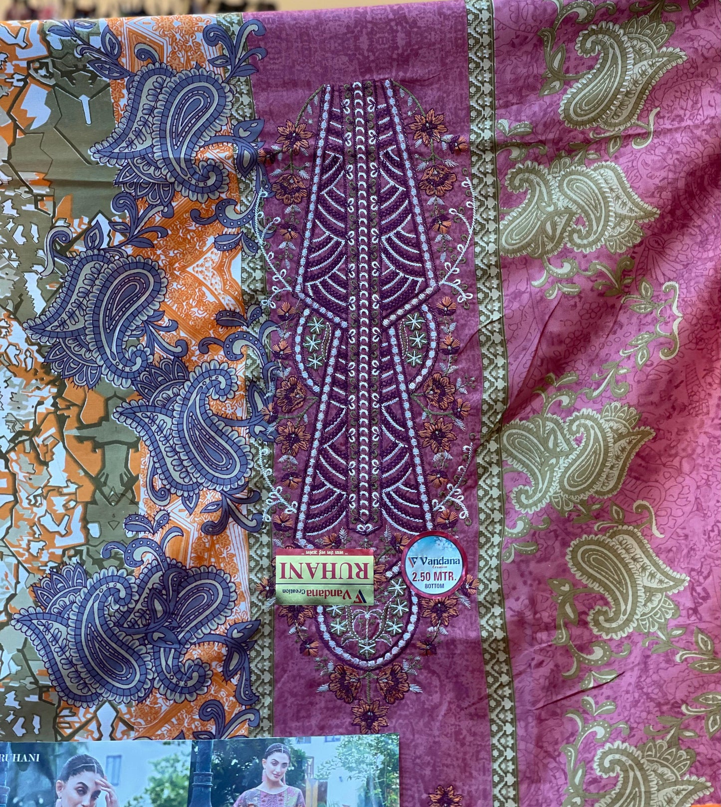 489 Ruhani Pakistani Unstitched Suit