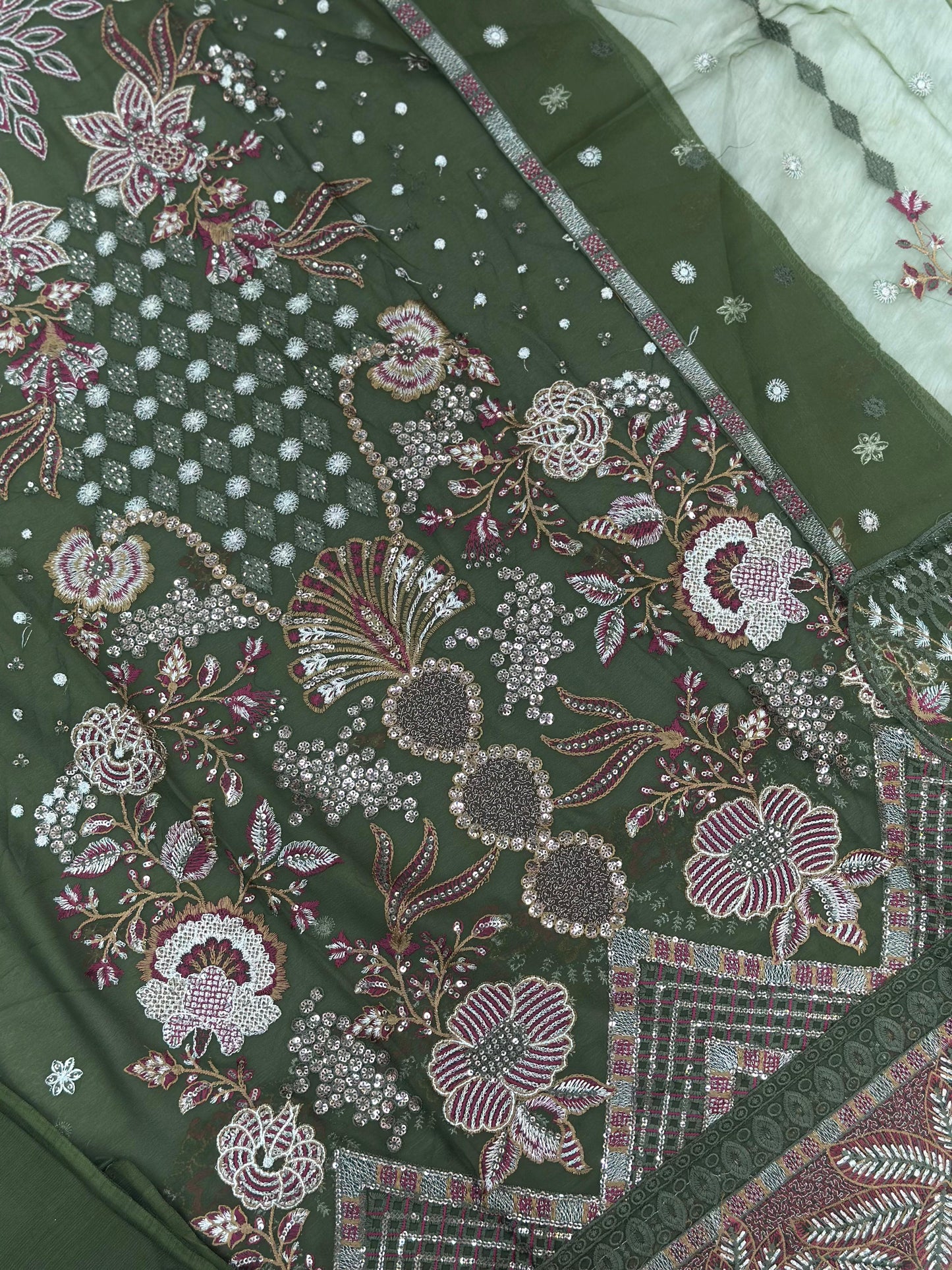 873 Semi-Stitch OG Zainab Faslani Luxury Chiffon Collection