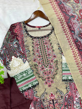 1302 Pakistani Embroidered Suit - Vandana Aarzu