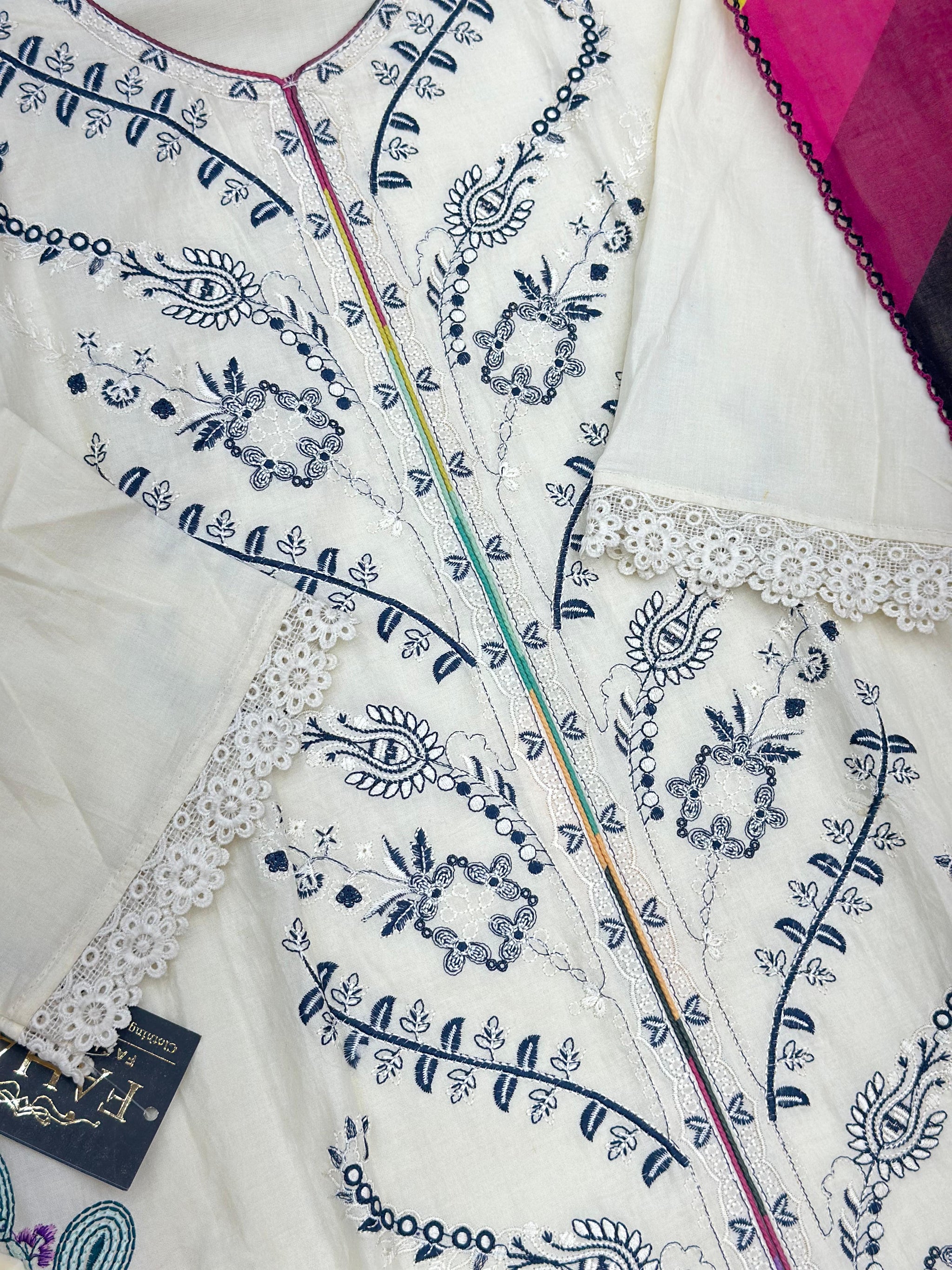625 Premium Pakistani Lawn Suit - White