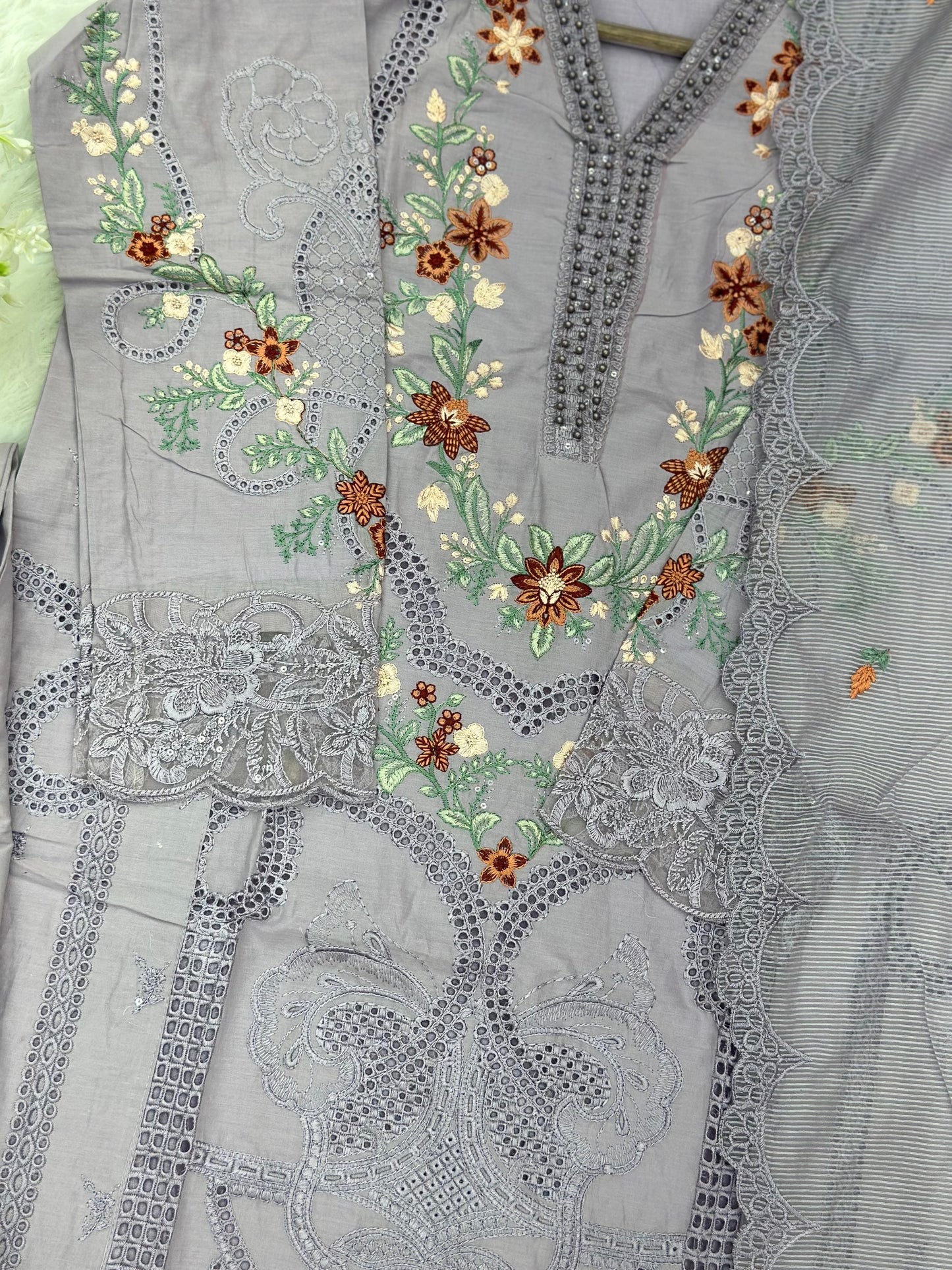 780 Readymade Pakistani Heavy Embroidered Lawn