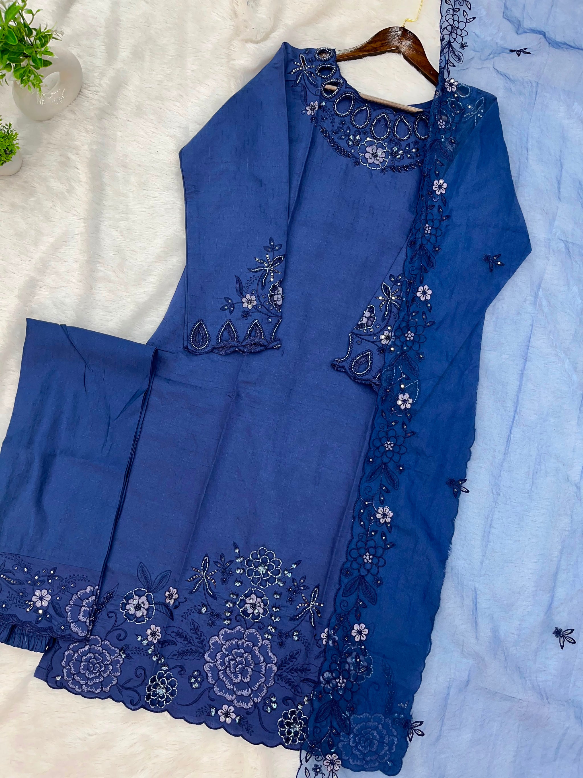 1148 Premium Pakistani Partywear - Purple