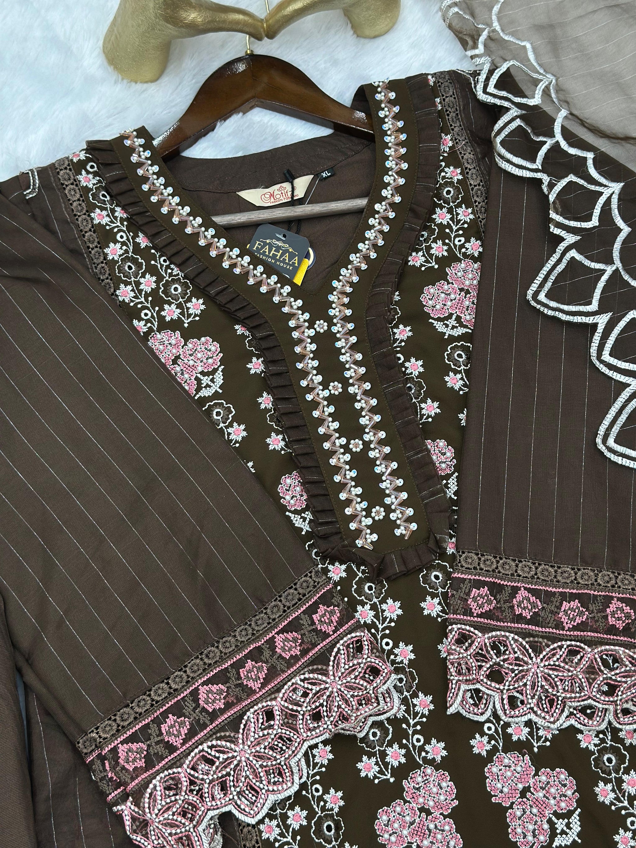 696 Motifz Party-wear