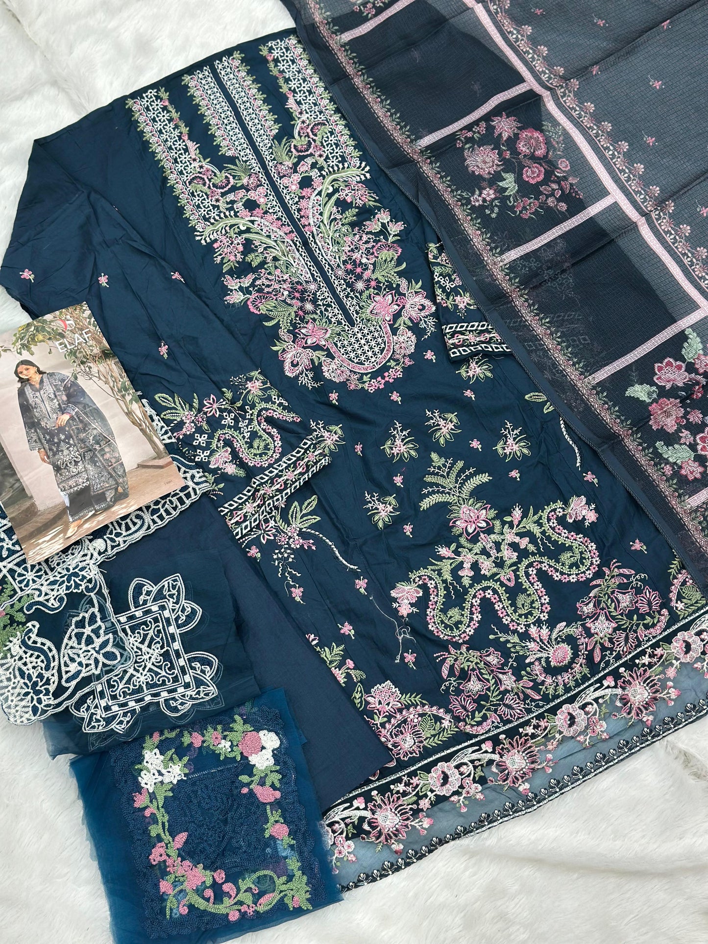 837 Elaf Pakistani Unstitched Lawn Suit