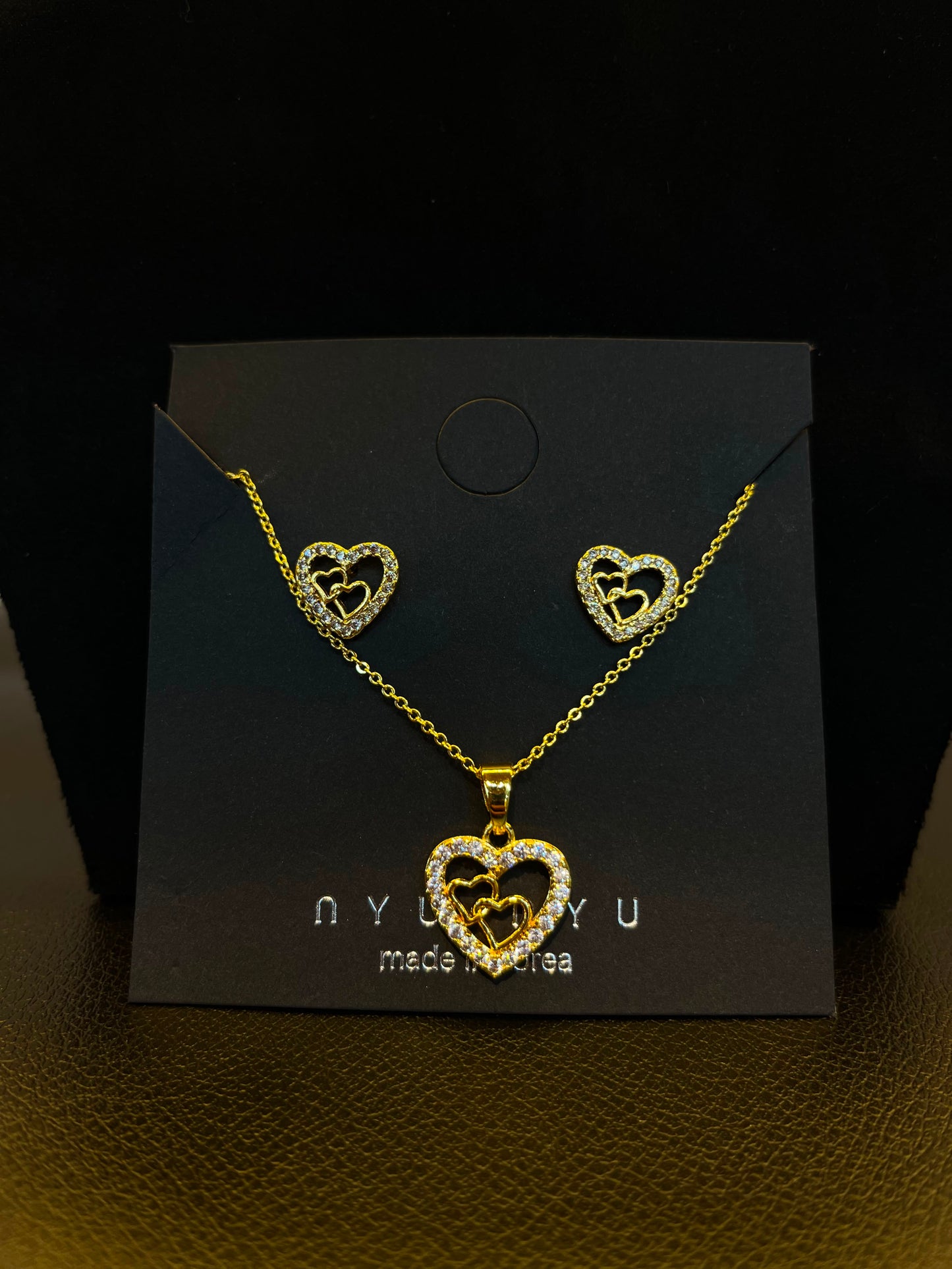 1168 Modest Necklace Pendant Set