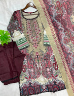 1302 Pakistani Embroidered Suit - Vandana Aarzu